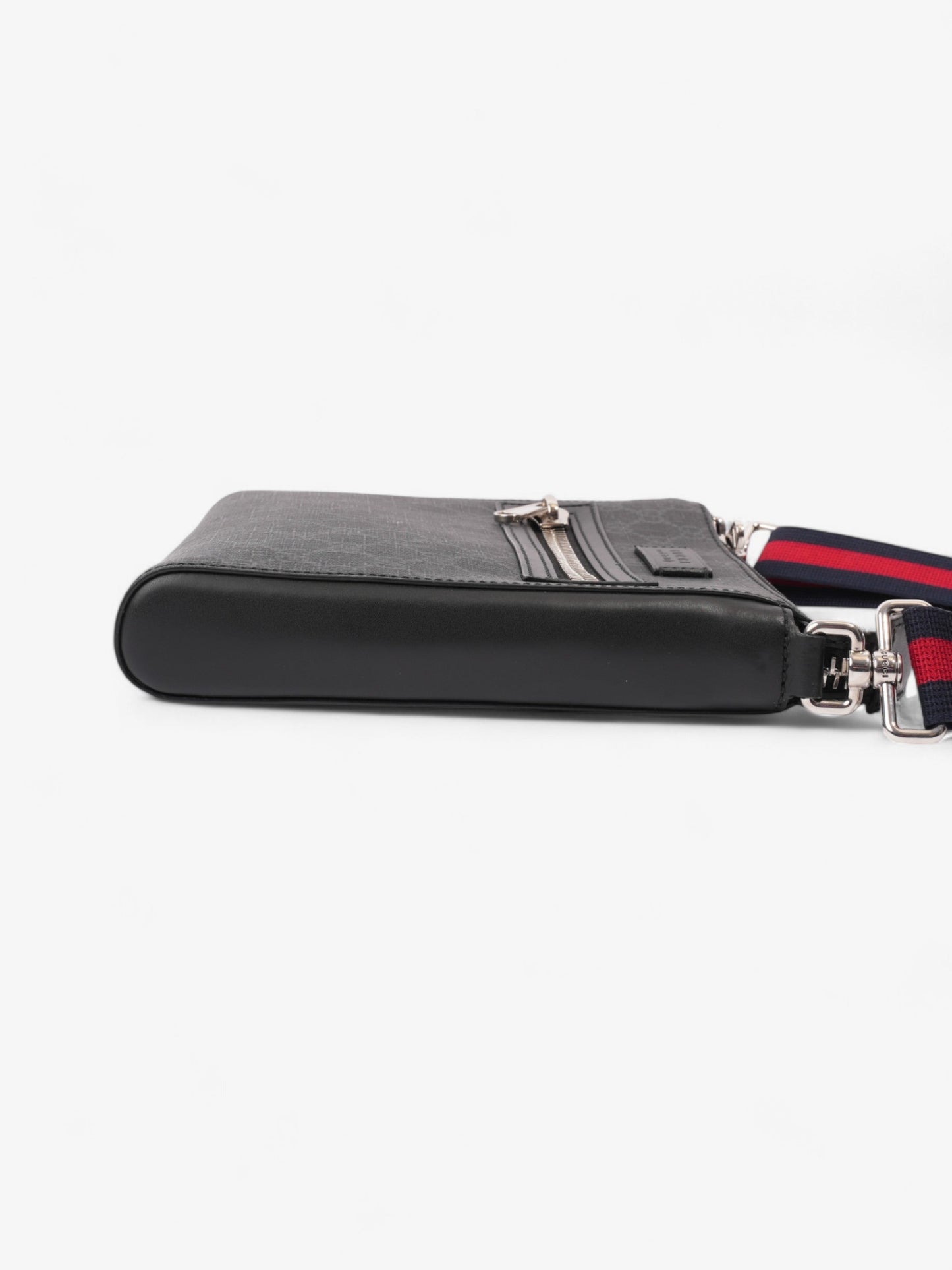 Gucci Messenger Supreme Coated Canvas Black Travel Bag