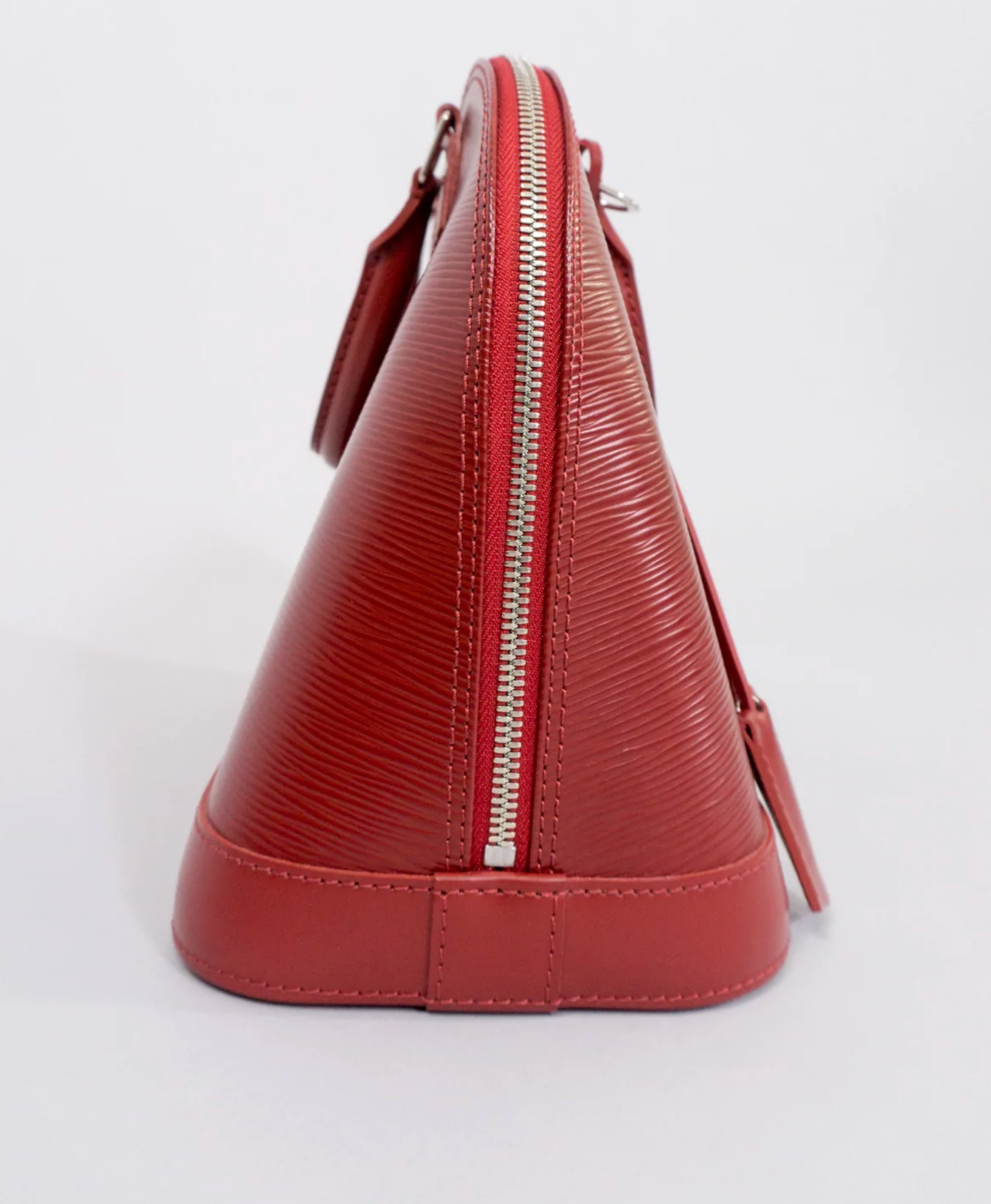 Louis Vuitton ALMA NM Epi Handbag