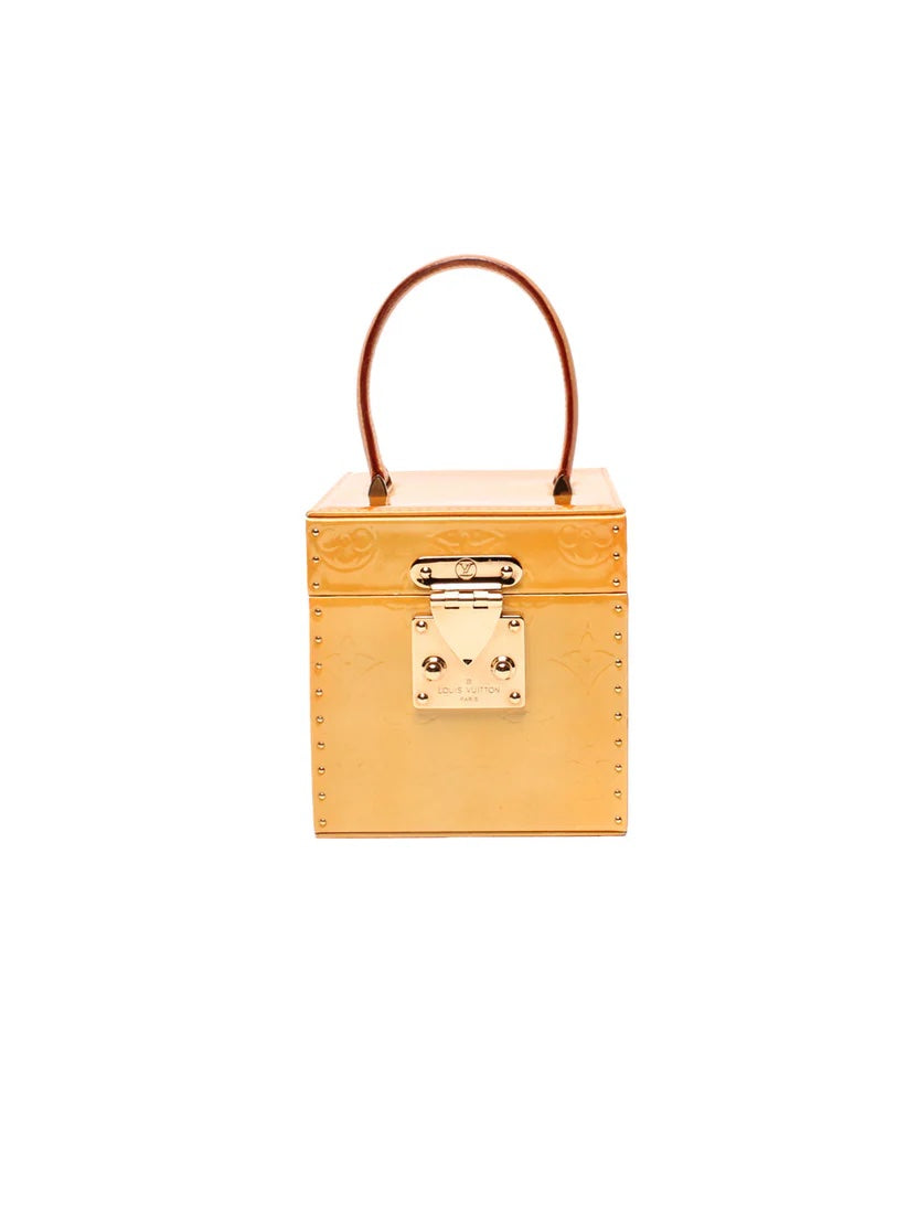 Louis Vuitton BLEEKER COSMETIC Monogram Vernis Leather Handbag