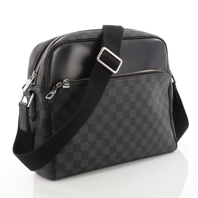 Louis Vuitton Dayton Reporter Graphite MM Damier Handbag