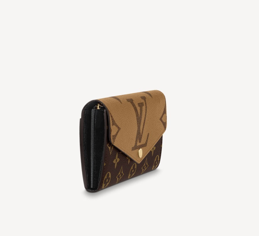 Louis Vuitton GIANT SARAH Monogram Wallet Case