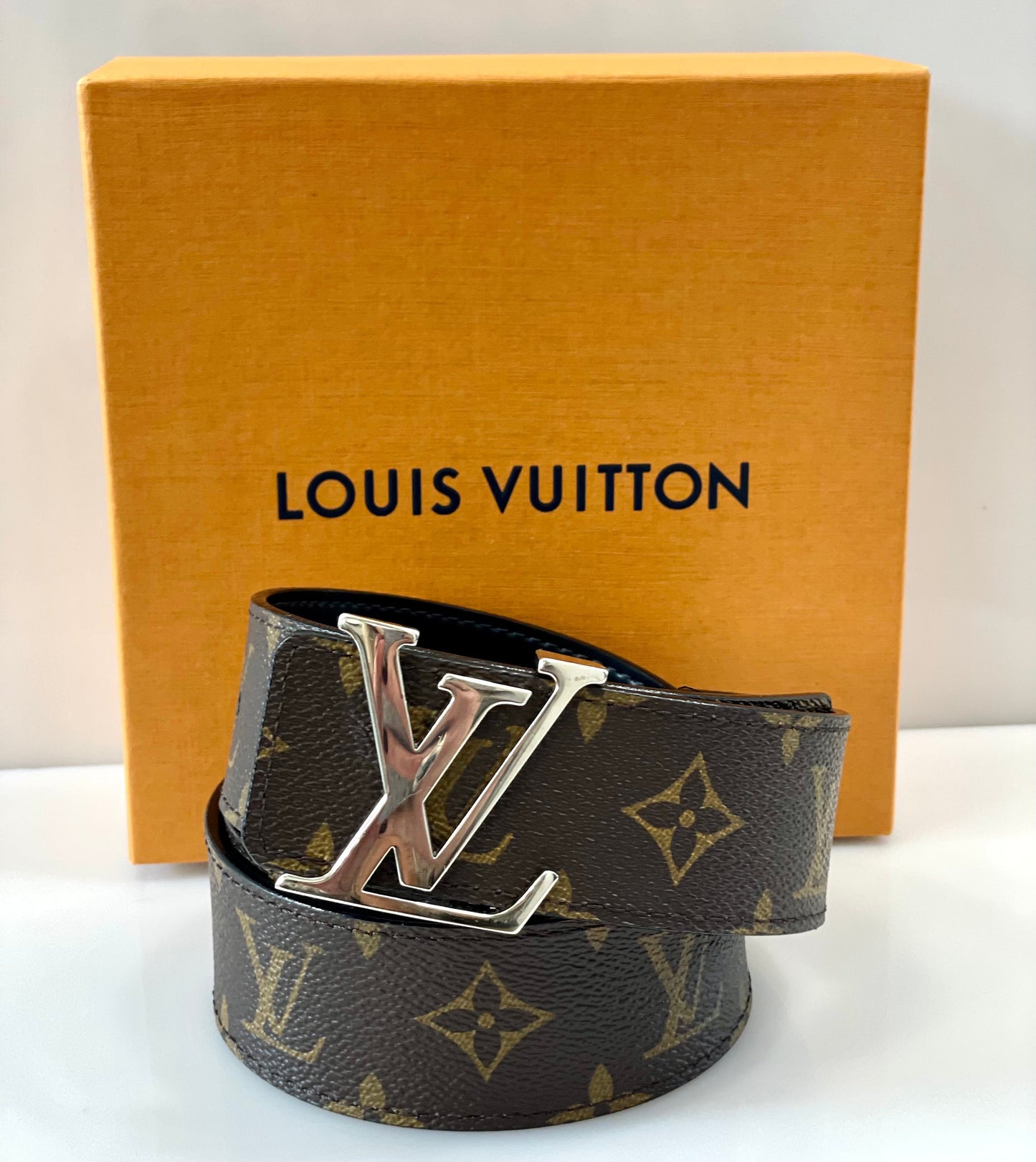 Louis Vuitton 40MM BUCKLE BELT Monogram