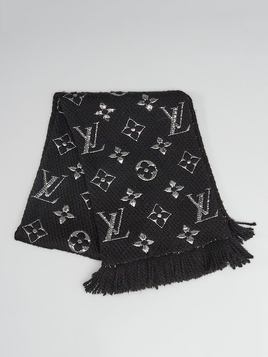 Louis Vuitton SILK SCARF Wool Apparel