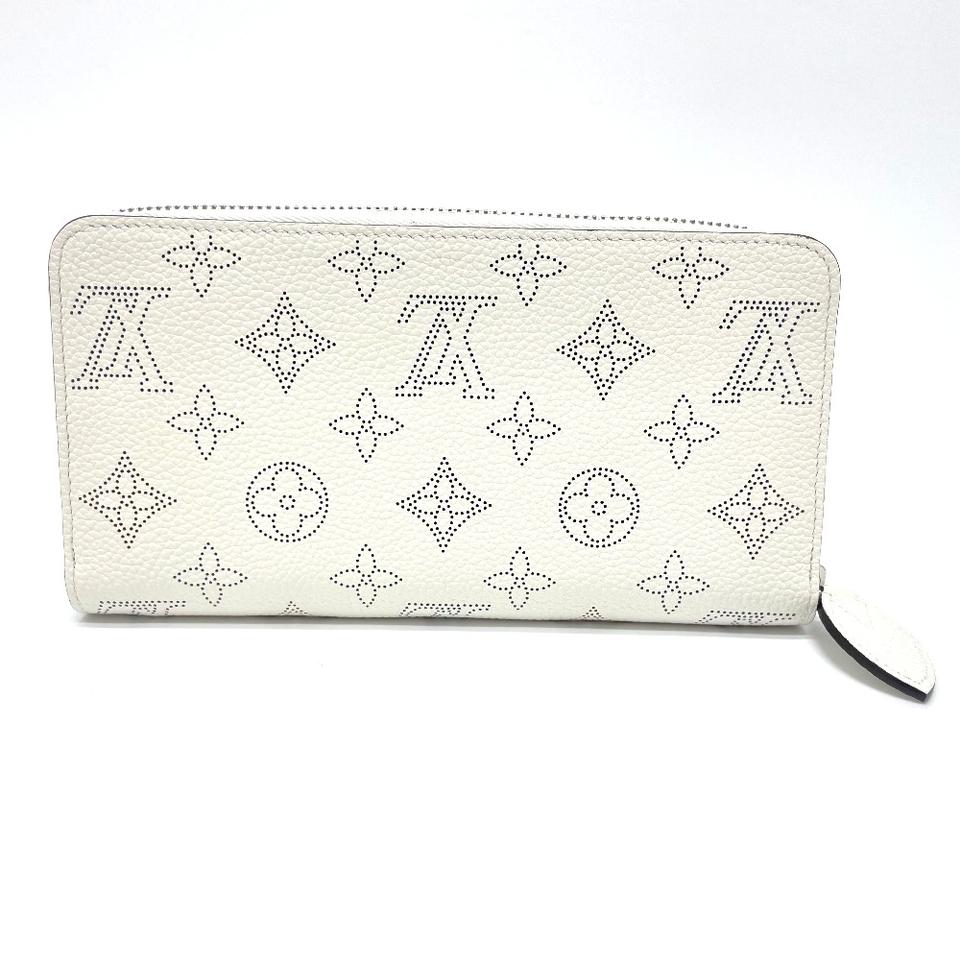 Louis Vuitton MAHINA ZIP AROUND Monogram Wallet Case