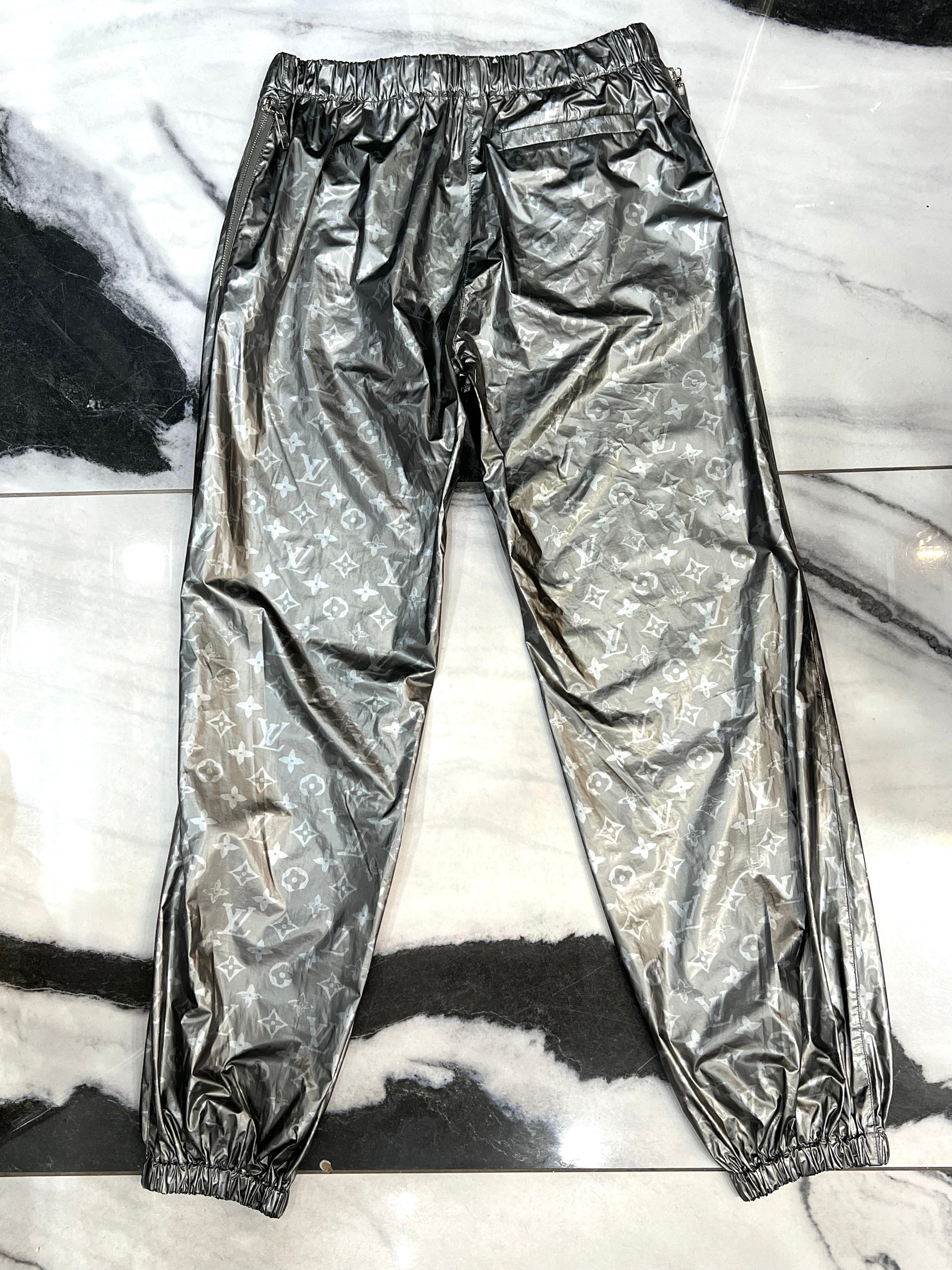 Louis Vuitton Monogram Silver Apparel