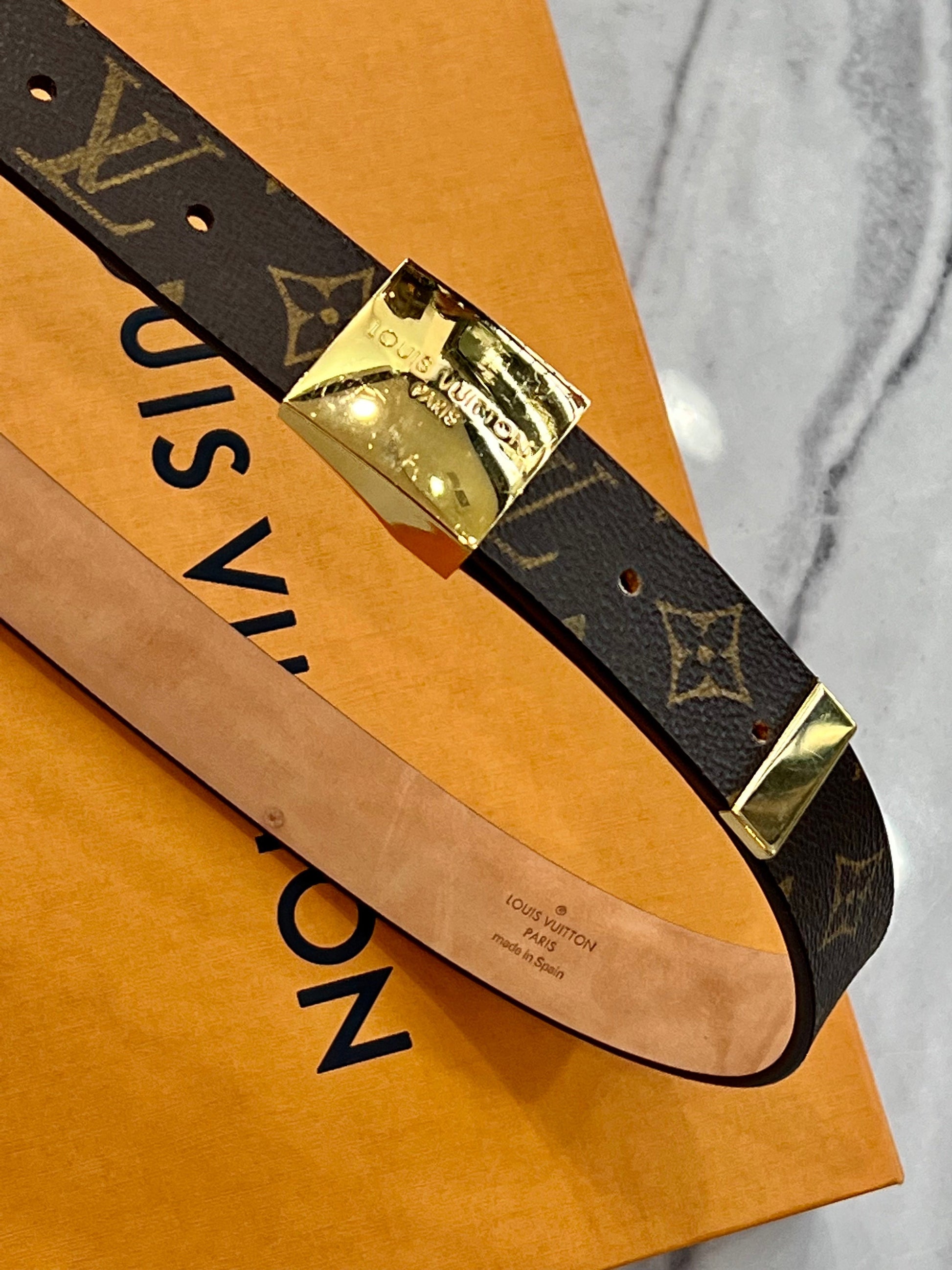 Louis Vuitton CEINTURE CARRE BELT Monogram