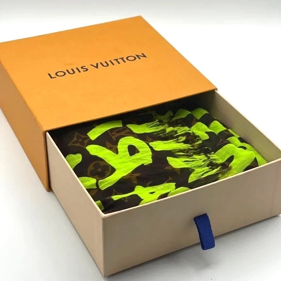 Louis Vuitton LIMITED EDITION VERT GRAFFITI STEPHEN Monogram Handbag