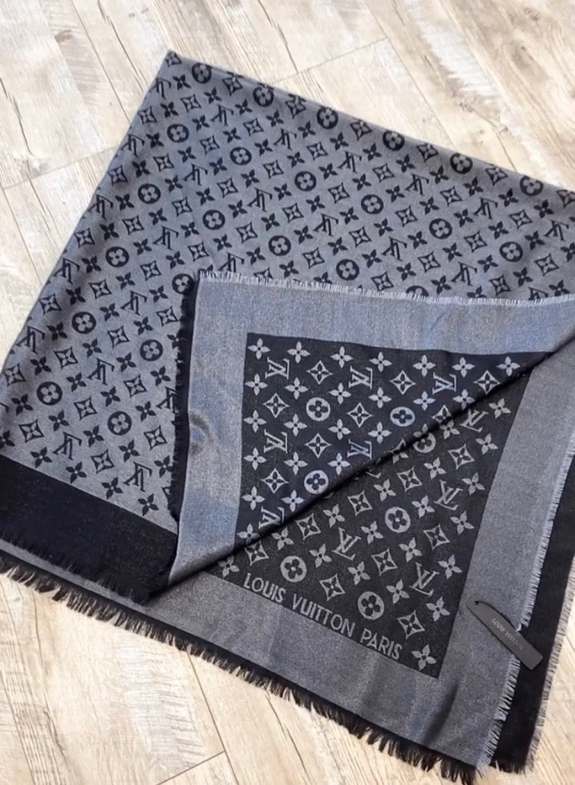 Louis Vuitton SHINE SHAWL Monogram Scarf