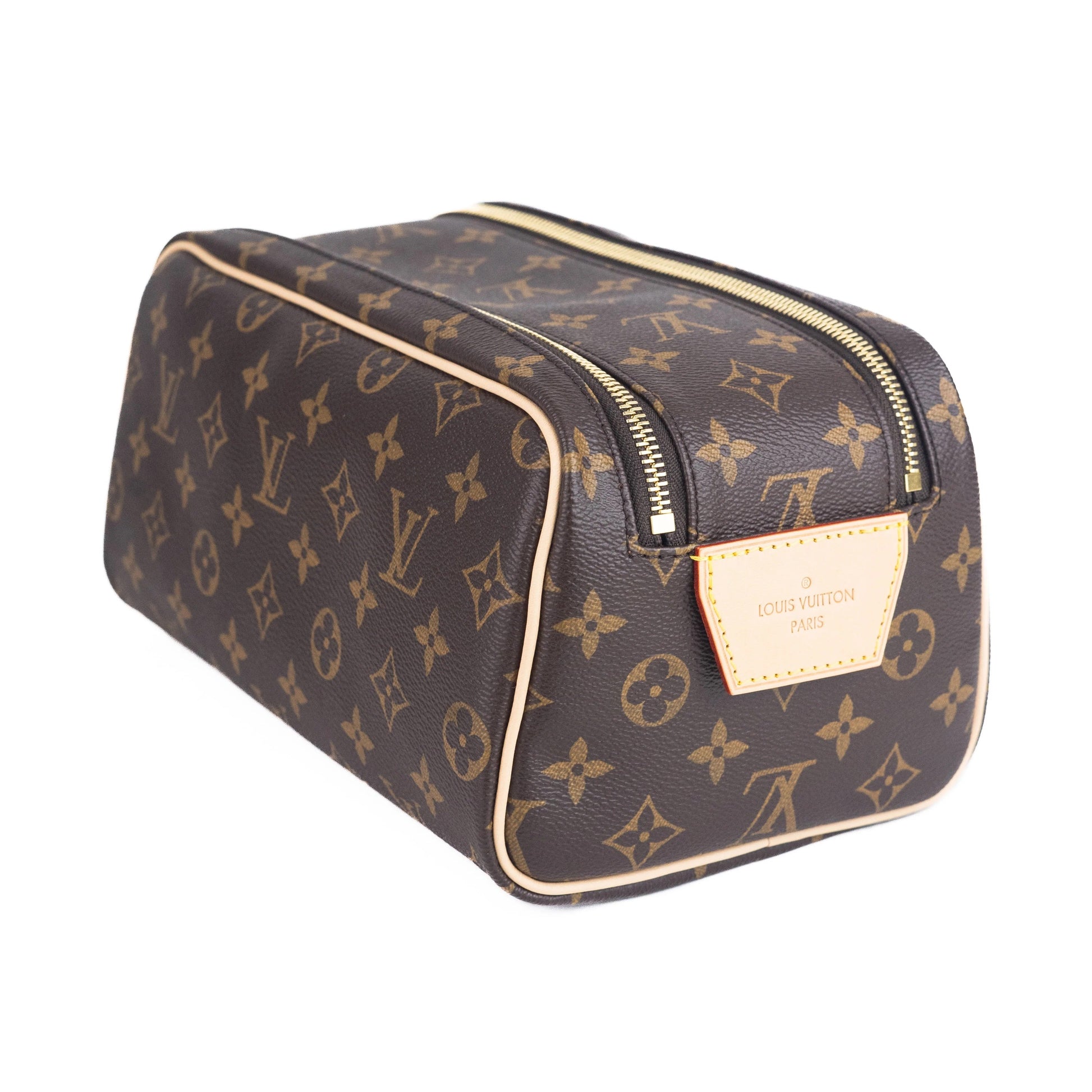 Louis Vuitton DOPP KIT TOILET Monogram Handbag