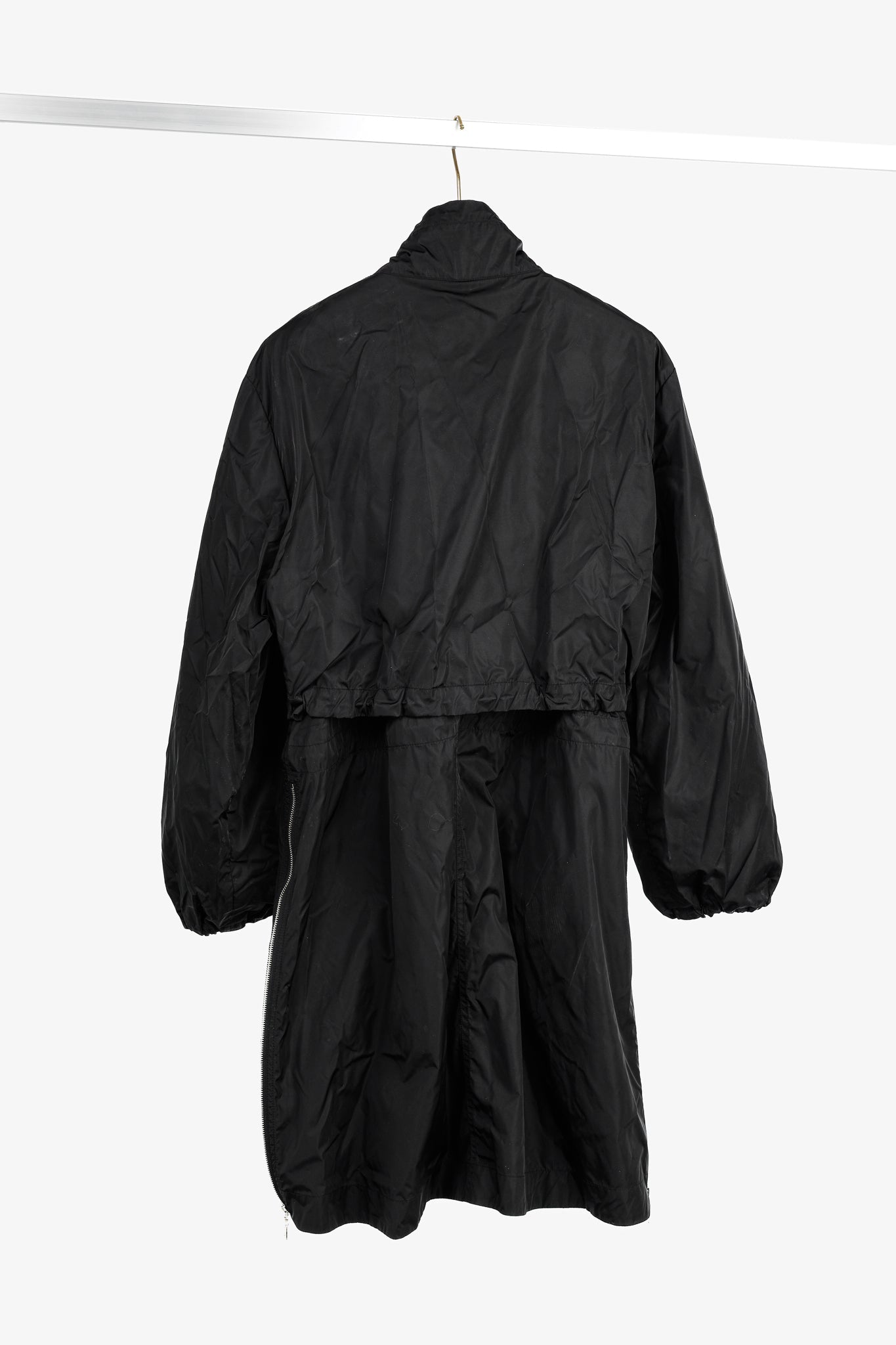 Louis Vuitton Noir Nylon Logo-Print Sporty Long Parka Fashion Accessory