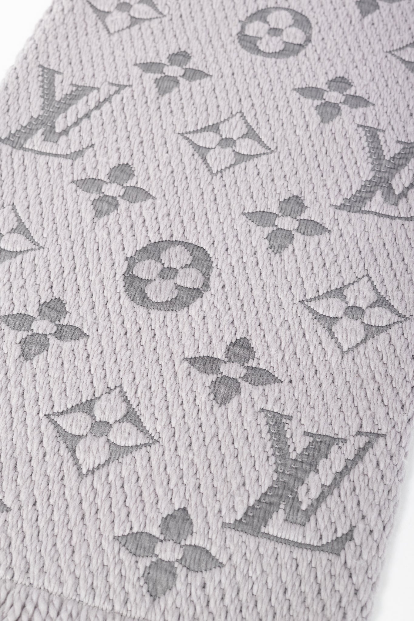 Louis Vuitton Logomania Pearl Grey Wool Monogram Fringe Scarf