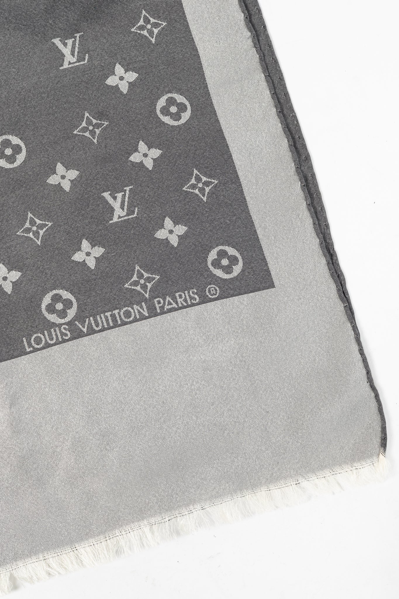 Louis Vuitton Capri Grey Silk Monogram Stole Fashion Apparel