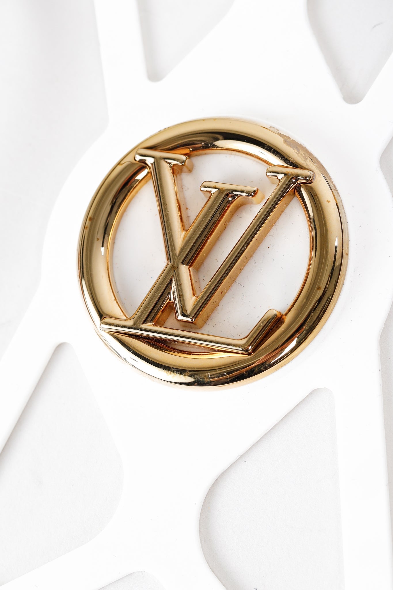 Louis Vuitton Louise Monogram Canvas Phone Holder Fashion Accessory