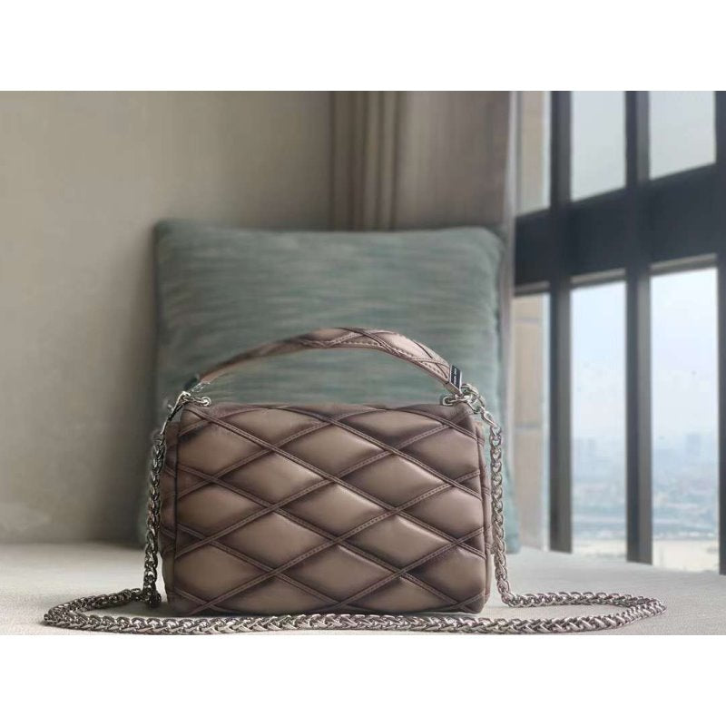 Louis Vuitton Go Teist Mm Bag Travel Bag