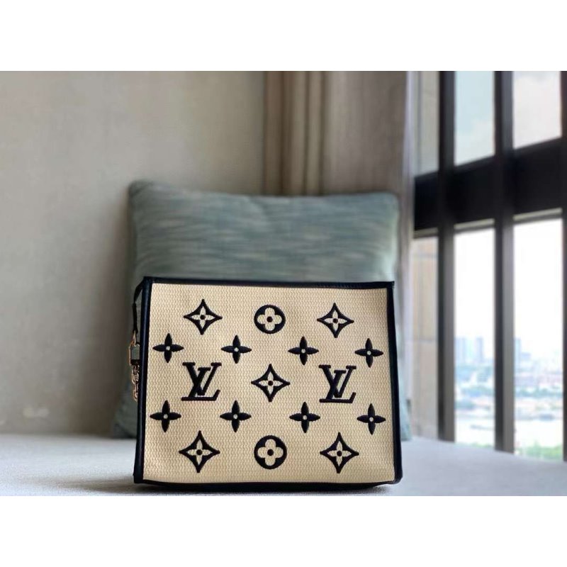 Louis Vuitton Pouch Bag Travel Bag Bag Bg02857