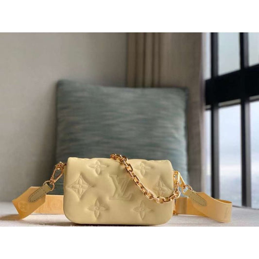 Louis Vuitton Shoulder Bag Bag Bg02867