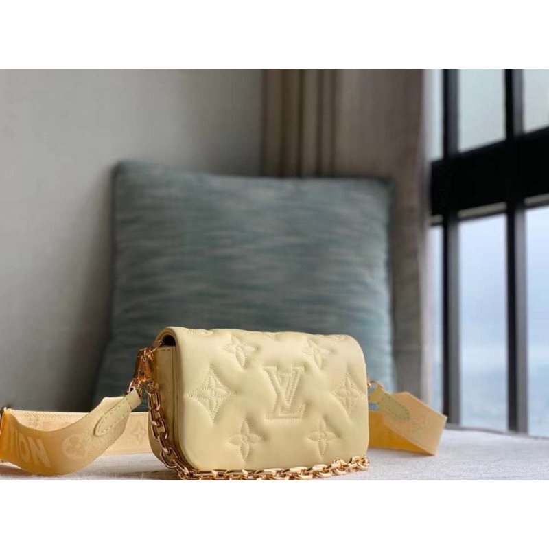 Louis Vuitton Shoulder Bag Bag Bg02867