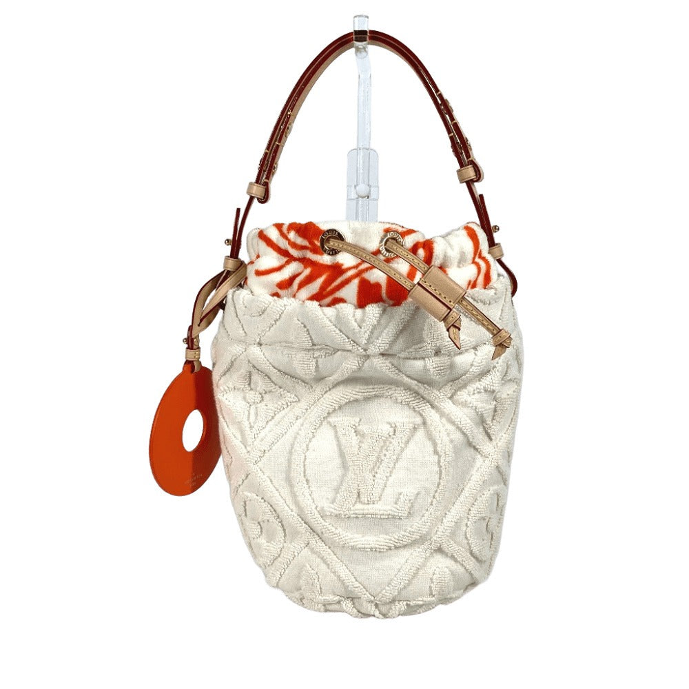Louis Vuitton M25146 ・ Vacation Monogram Cotton White Bucket Shoulder Bag
