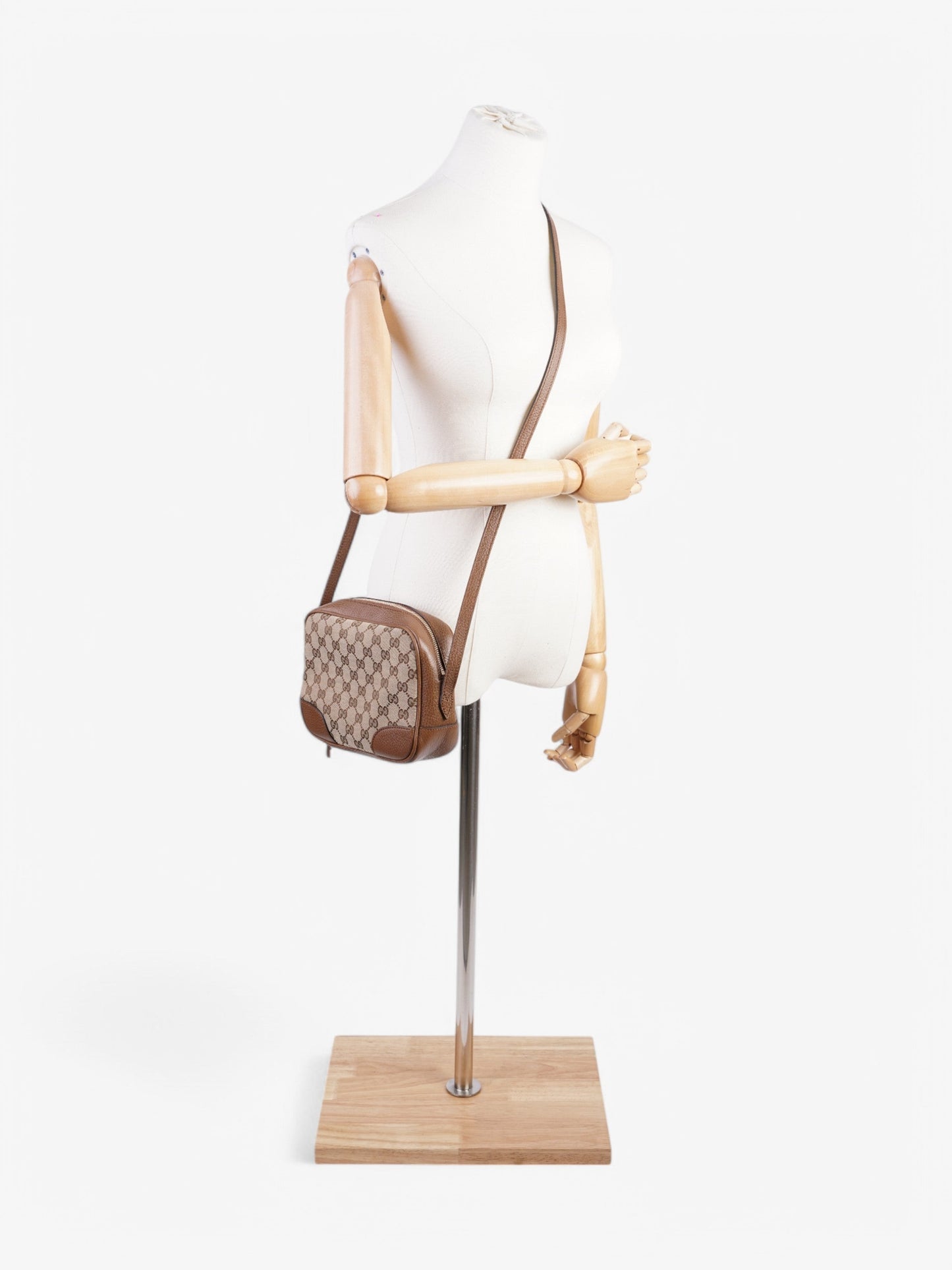 Gucci Bree Supreme Crossbody Bag Canvas Brown Canvas 2