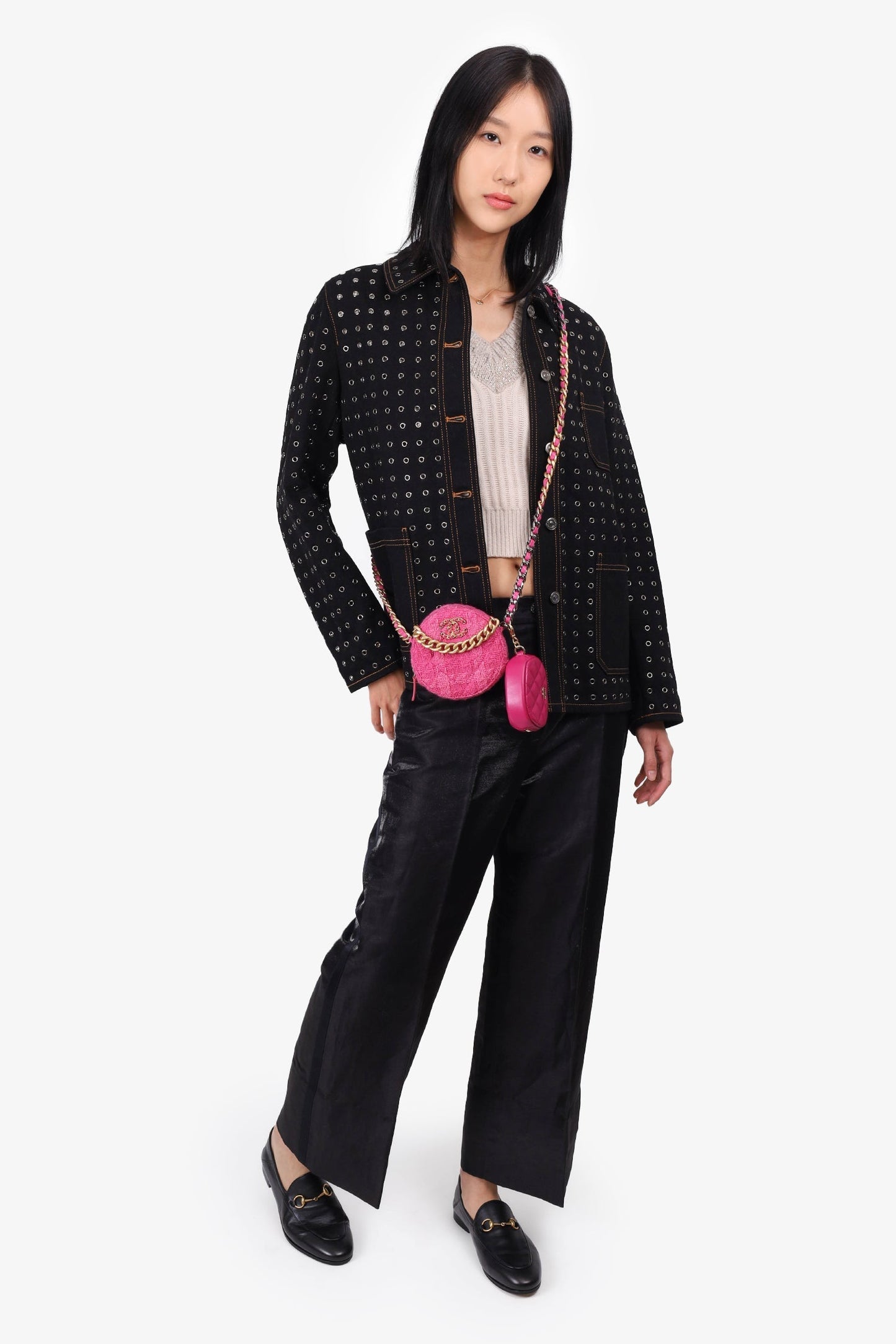 Chanel™ 2019-20 Fuchsia Tweed 19 Round Clutch with Coin Purse
