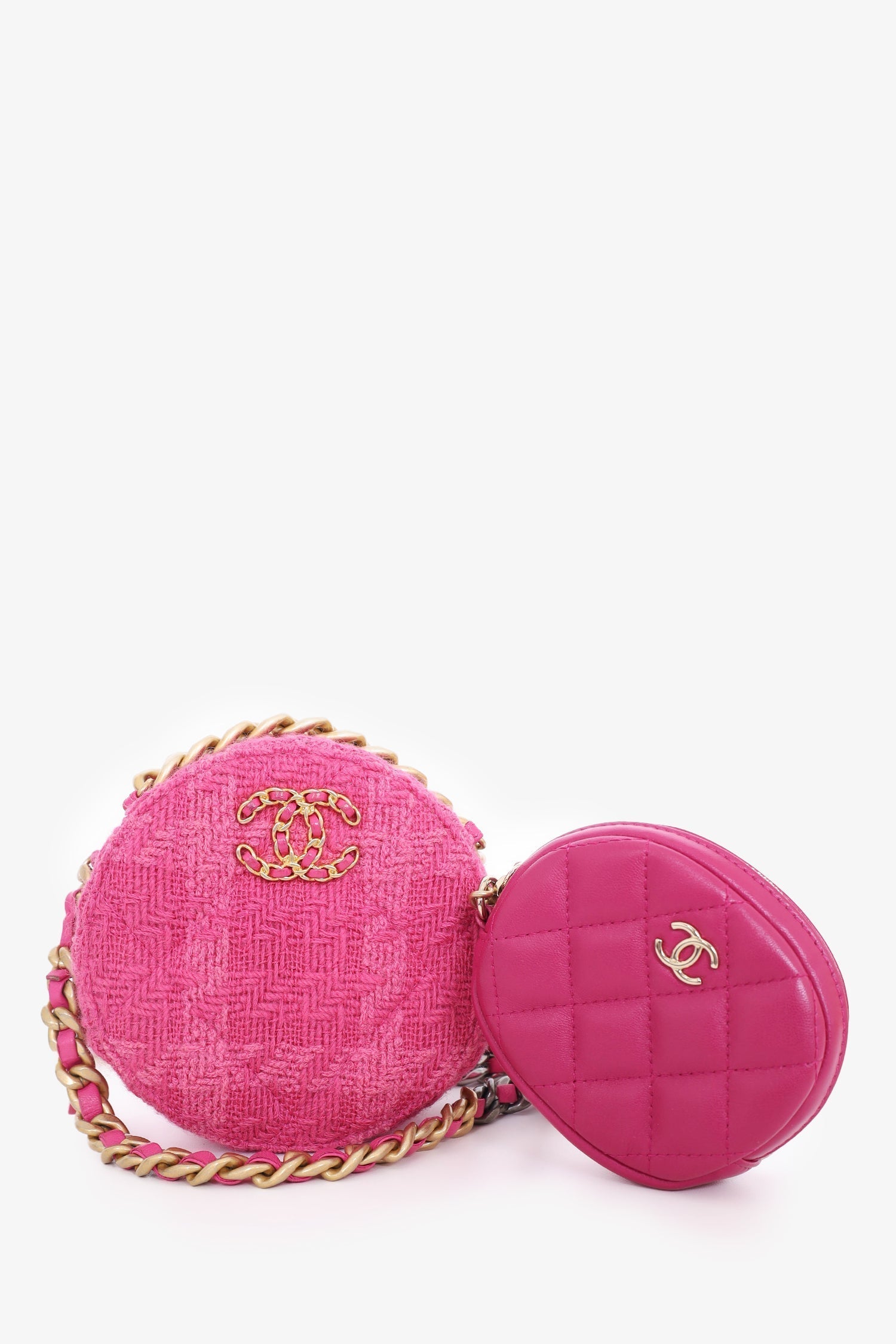 Chaneltm 2019 20 Fuchsia Tweed 19 Round Clutch with Coin Purse