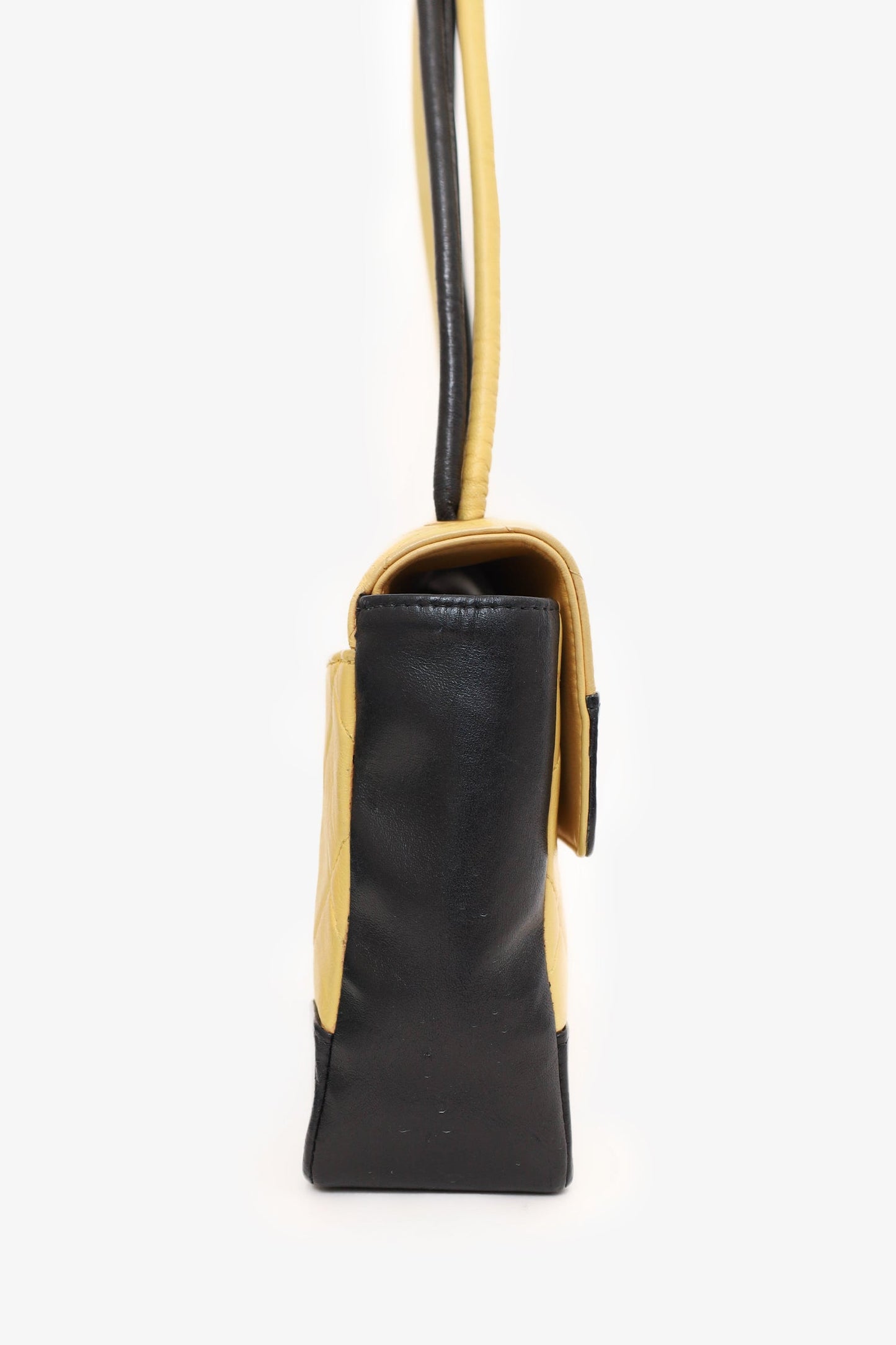 Chanel™ -02 Beige/Black Quilted Lambskin Tie Knot Flap Bag