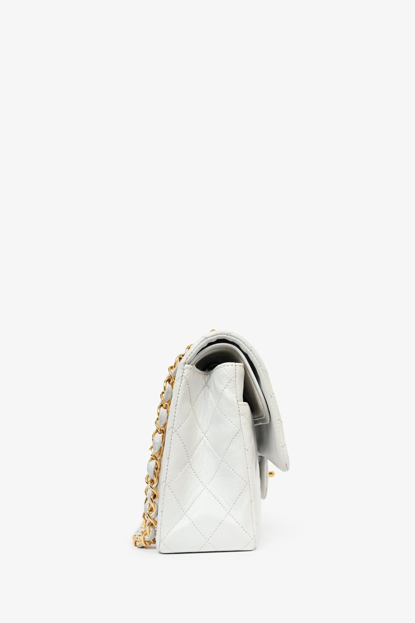 Chanel™ 1991-94   White Quilted Leather Medium Double Flap (Refurbished)