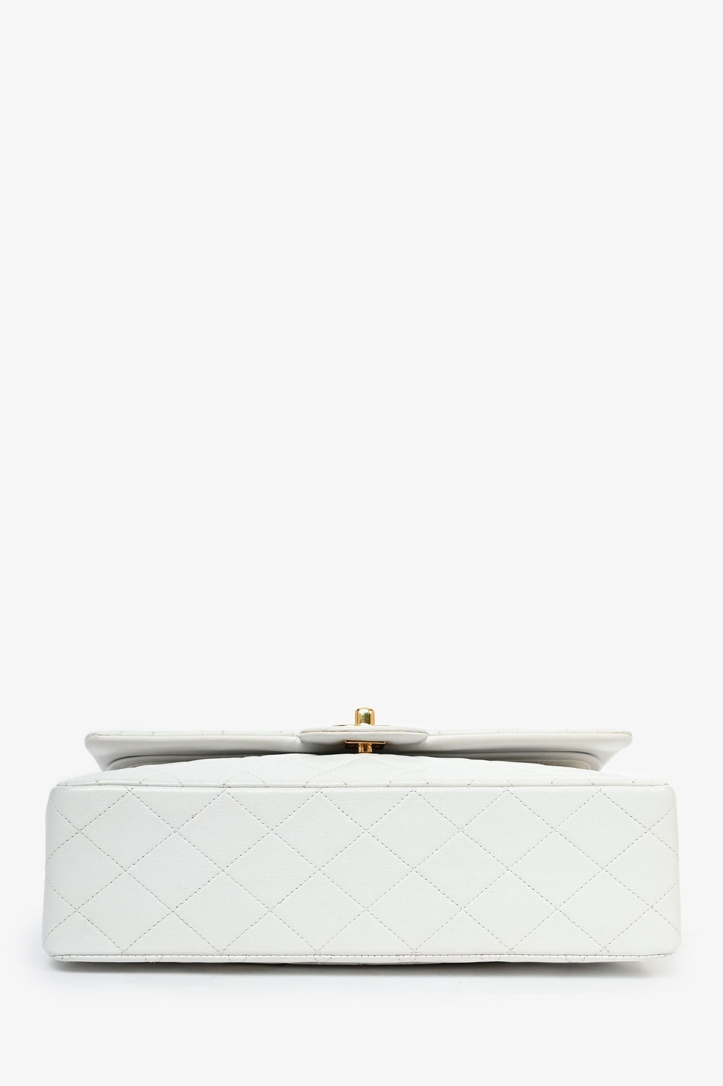 Chanel™ 1991-94   White Quilted Leather Medium Double Flap (Refurbished)