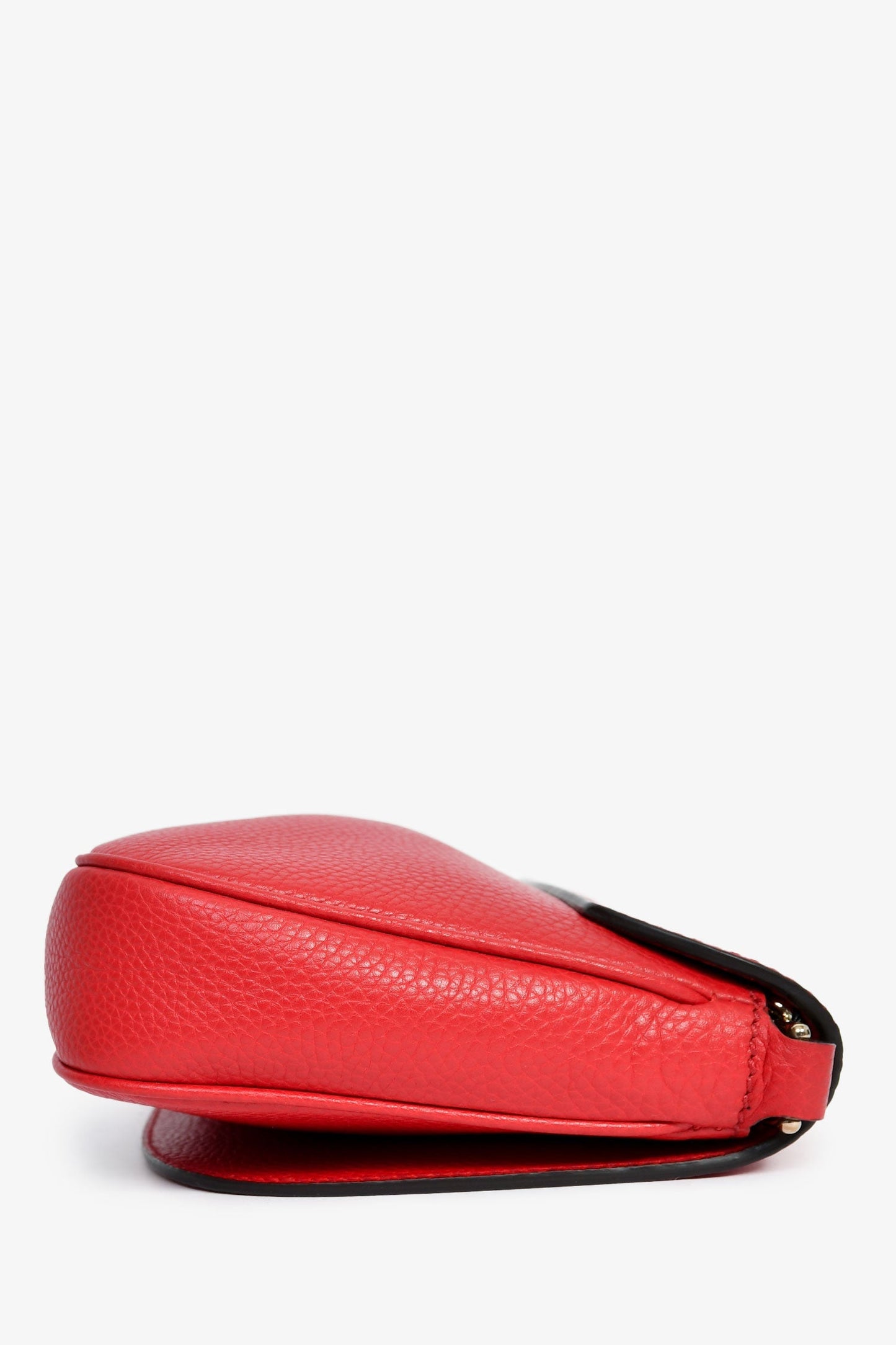 Gucci Red Grained Leather Soho Chained Shoulder Bag