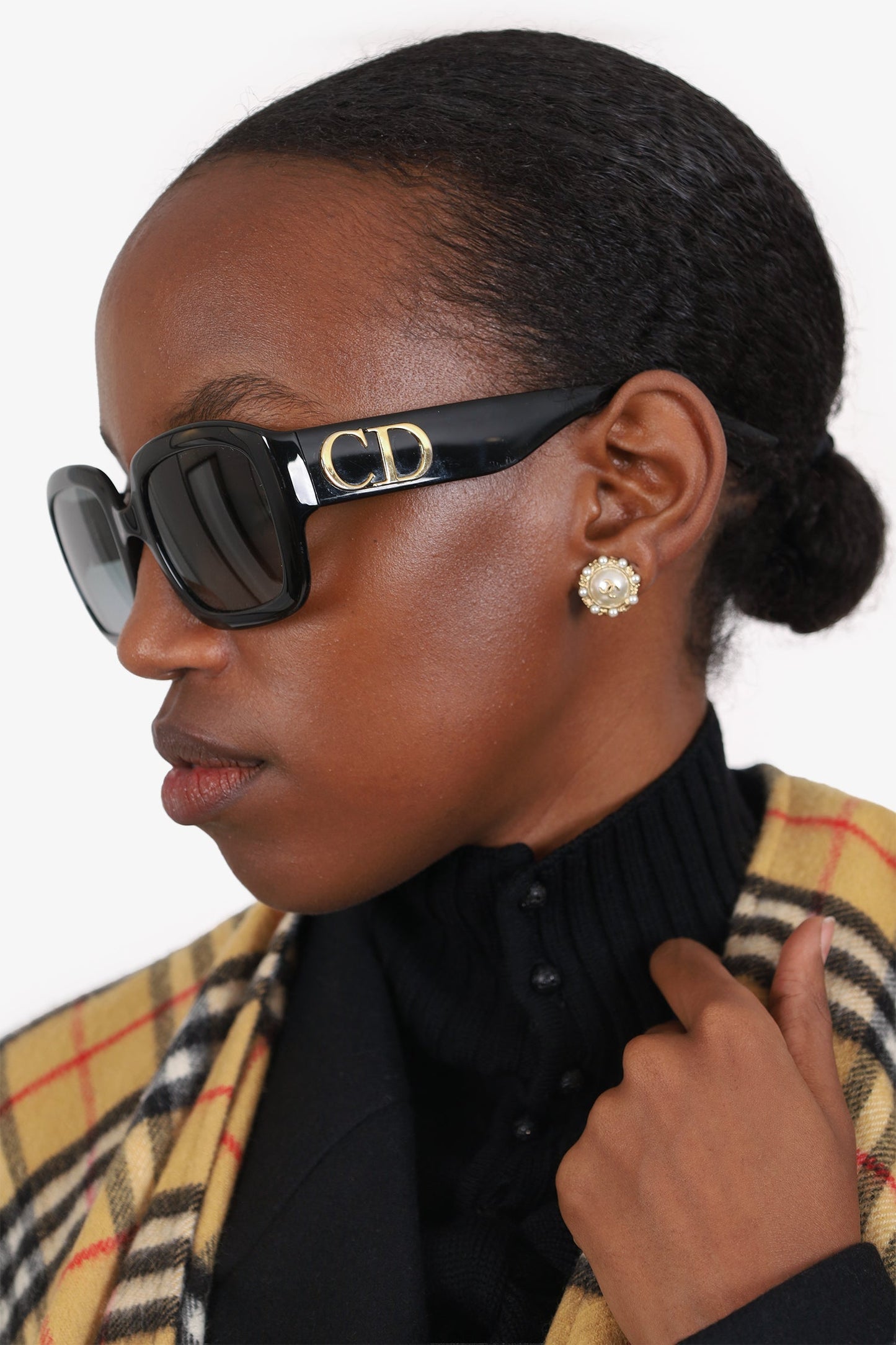 Dior Handbag Christian Frame 'D' Oversized Sunglasses with CD Black