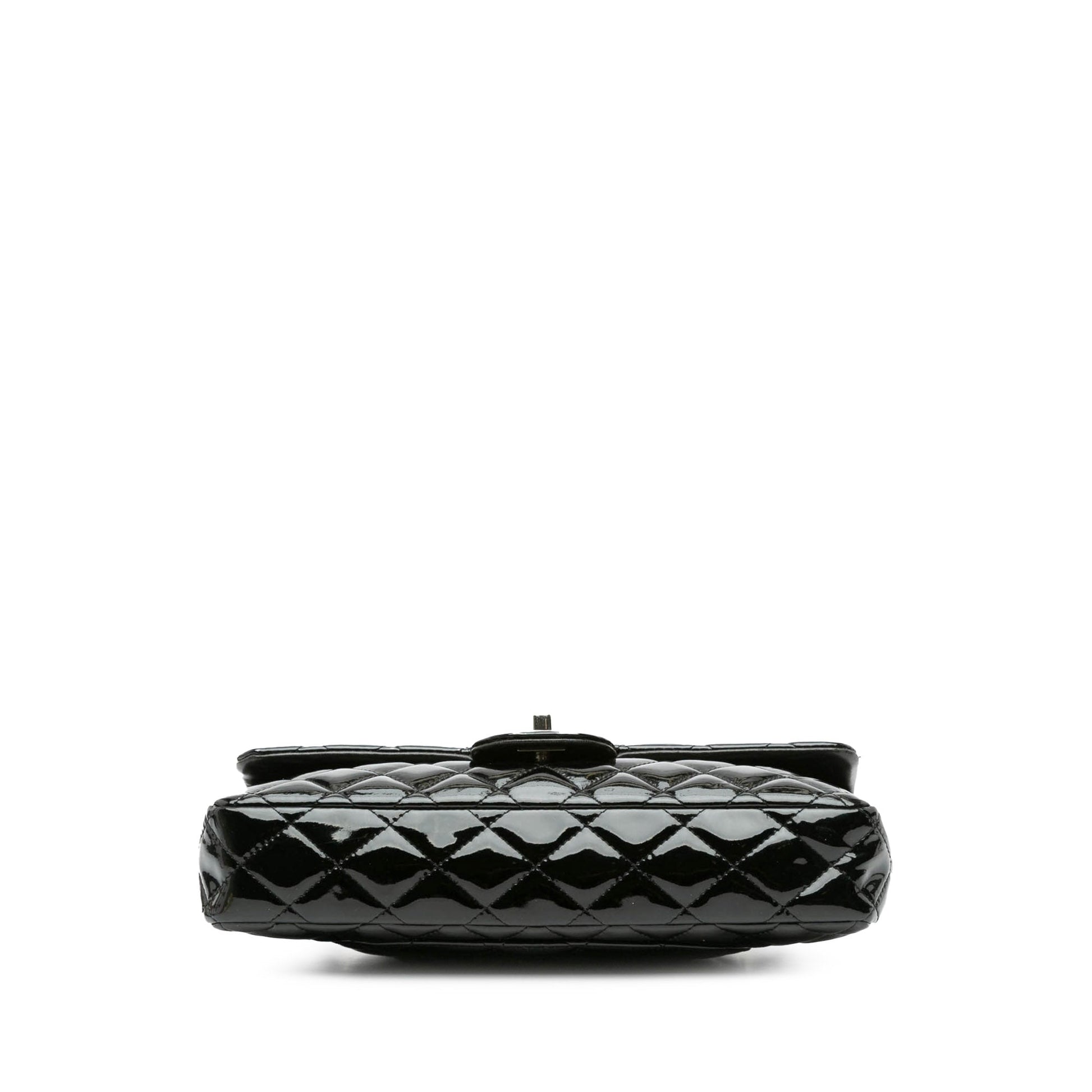 Black Chanel Classic Patent East West Single Flap Shoulder Bag