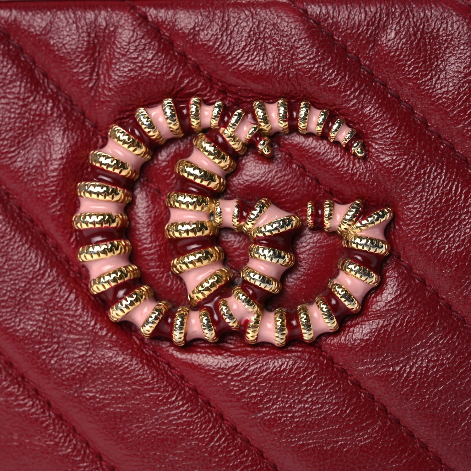 Gucci Azalea Calfskin Enamel Matelasse Diagonal Small Torchon GG Marmont Chain Shoulder Bag New Cherry Red Wild Rose
