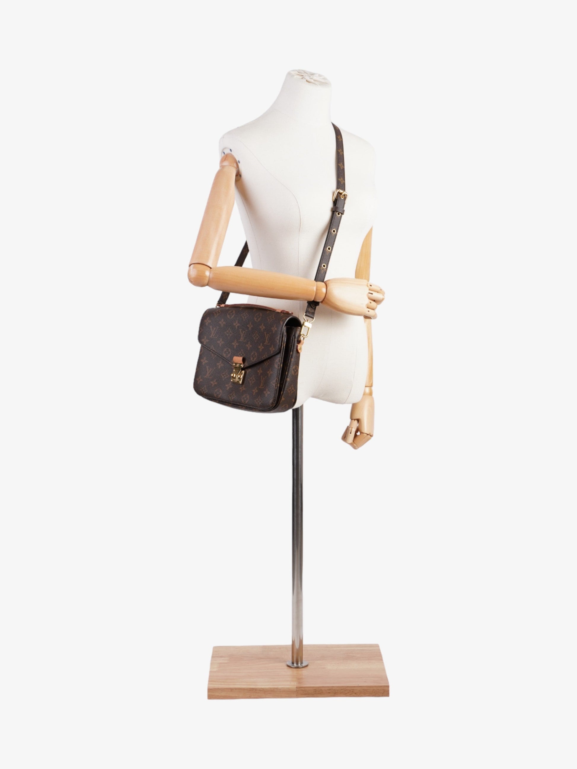 Louis Vuitton Pochette Metis Coated Monogram Canvas Coated Canvas Apparel