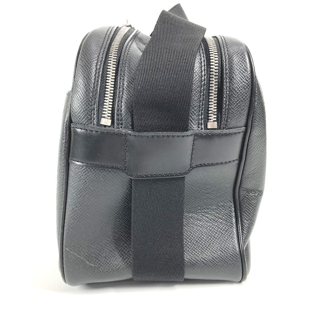 Louis Vuitton M30152 Taiga Reporter PM Leather Black Shoulder Bag