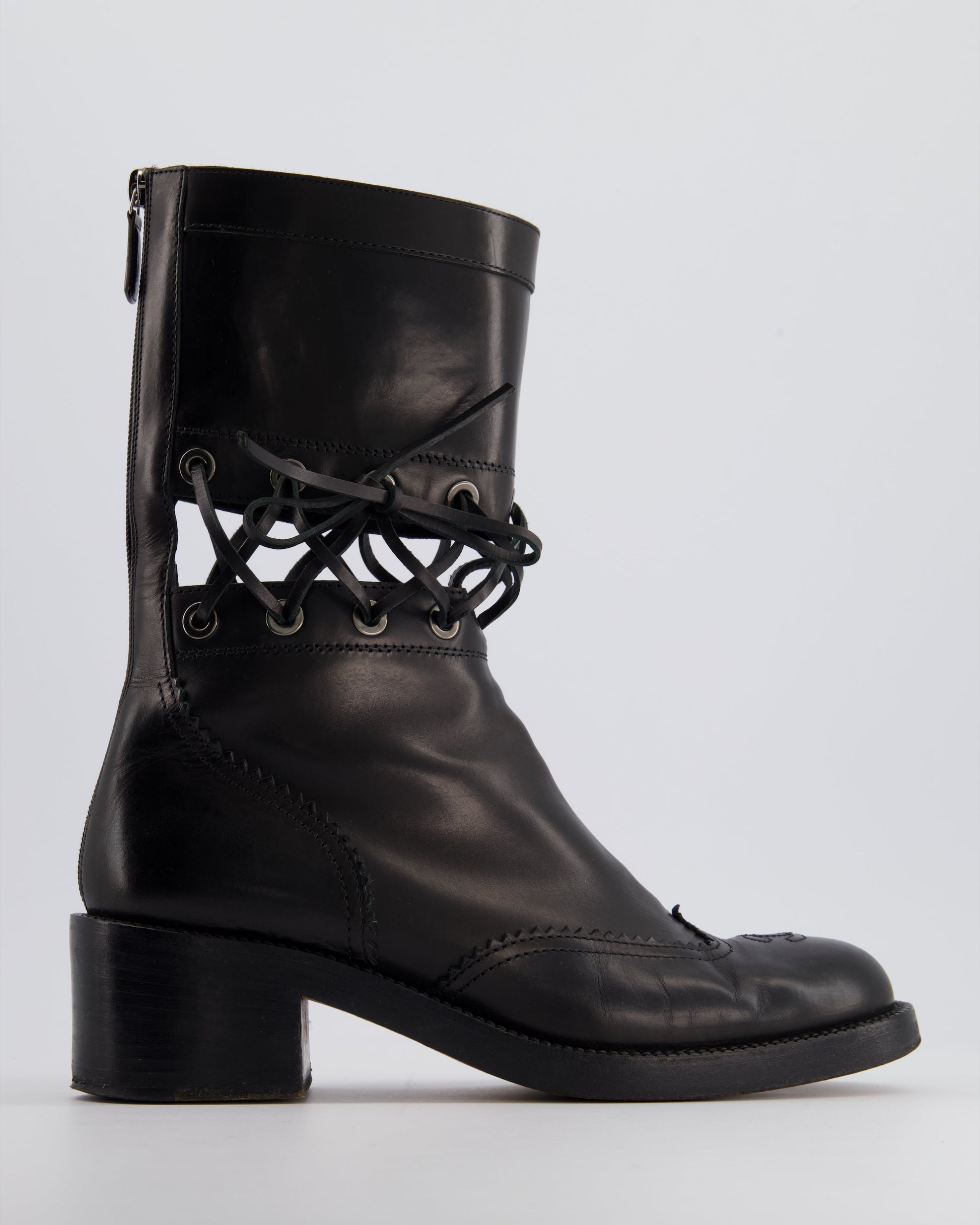Chanel *runway* Black Lace Up Insert Detail CC Logo Boots Size Eu 40.5 for Women