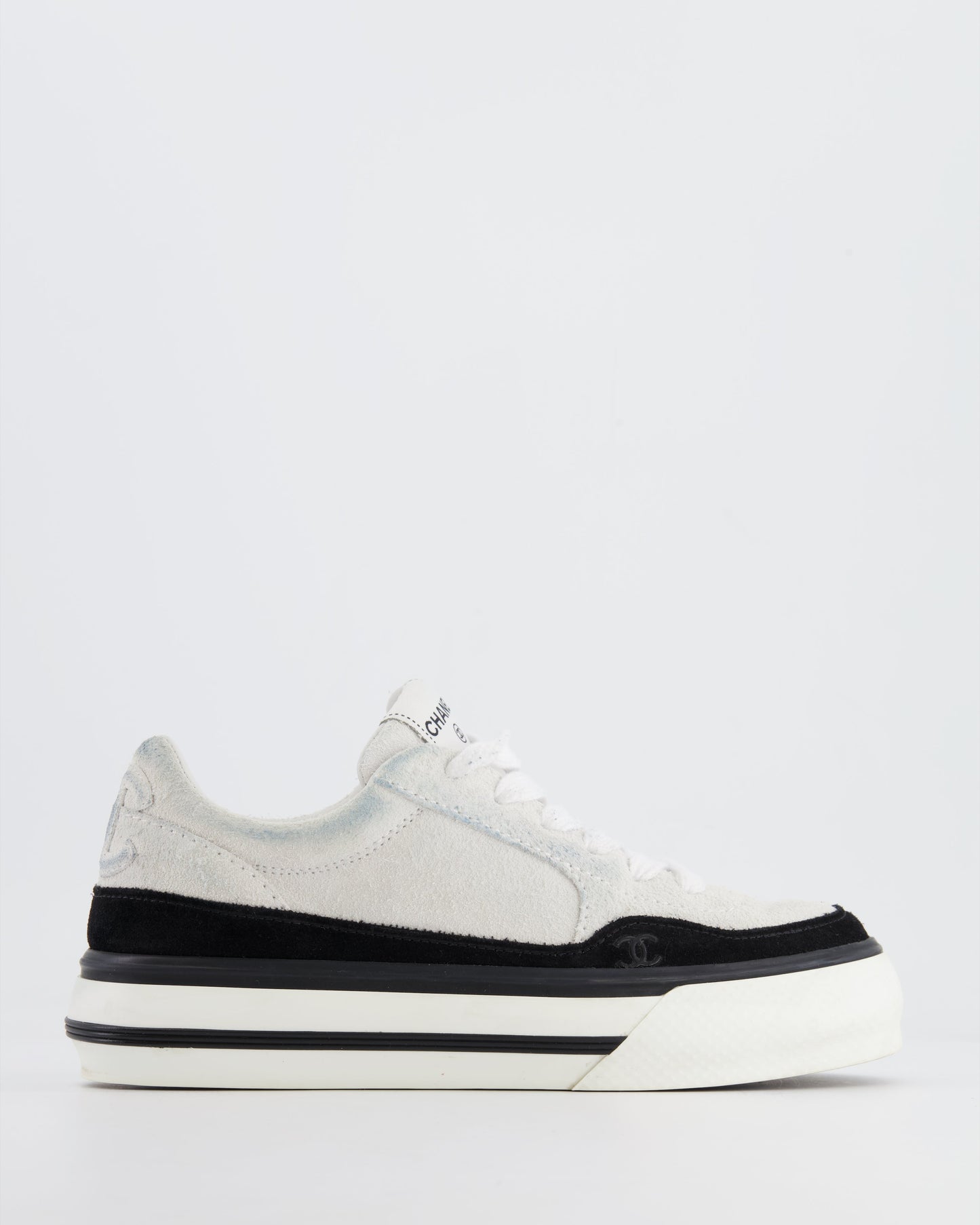 Chanel Coco 23B White and Black Suede Trainers with CC Logo Size Eu 37.5 Women Shoes
