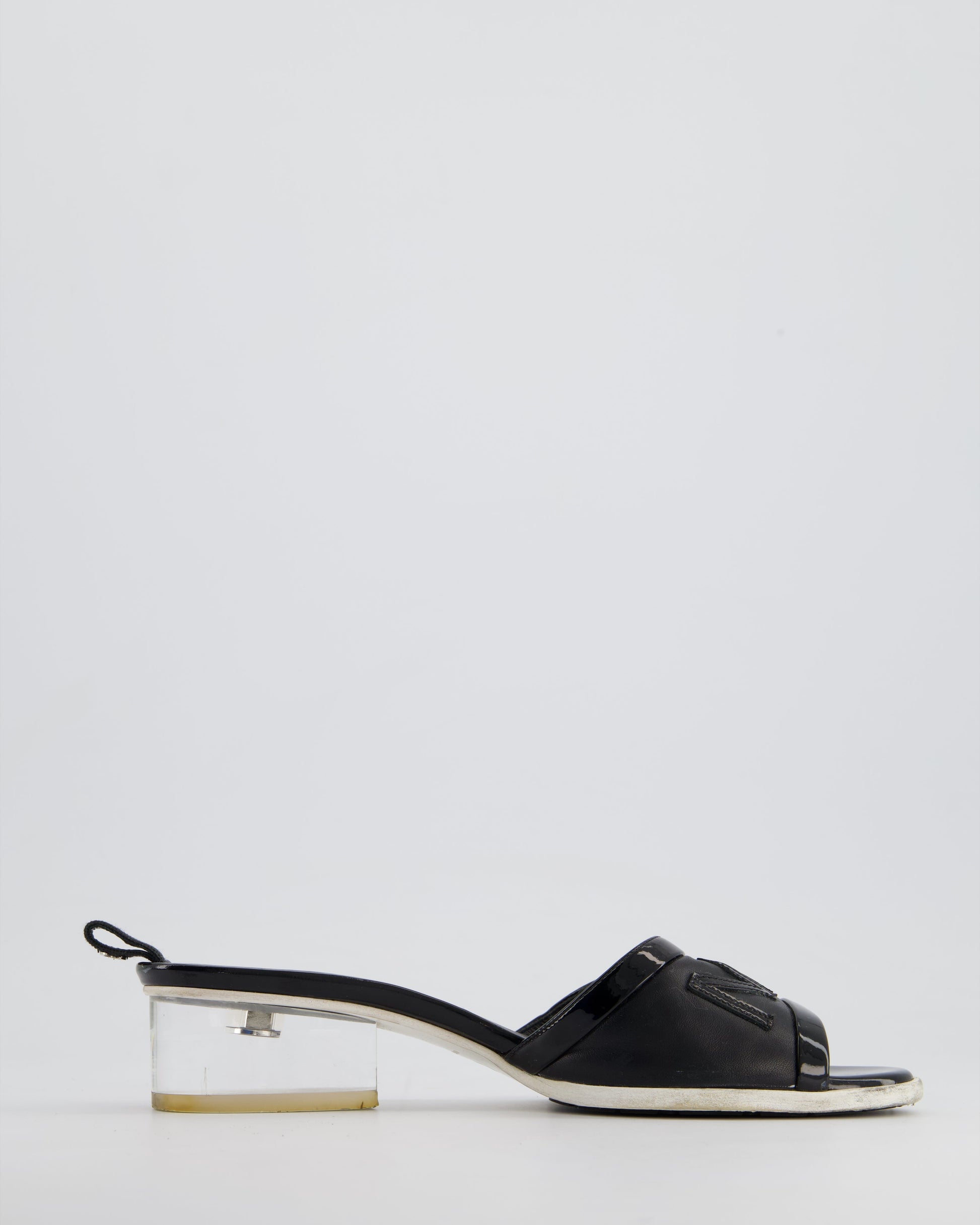 Chanel Black Leather Mules With Cc Logo Details Size Eu 37 (Uk 4) Women Shoes