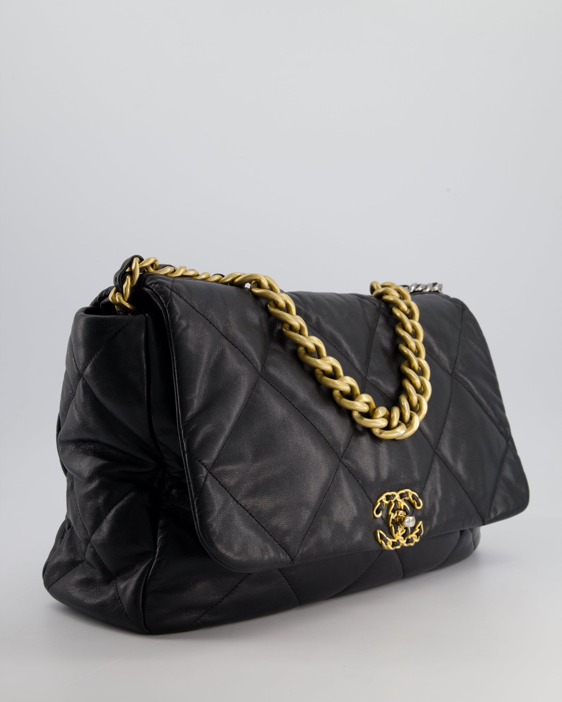 Chanel Black Maxi 19 Bag In Quilted Goatskin Leather With Mixed Hardware