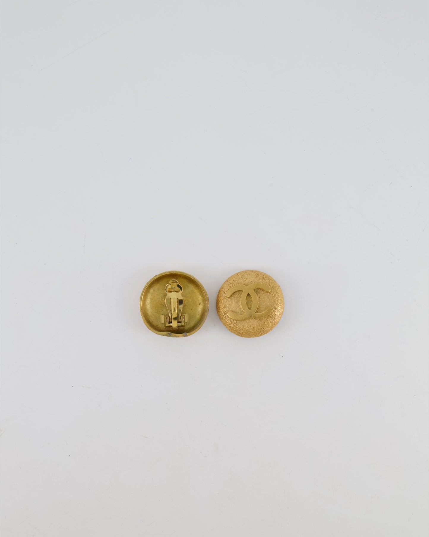 Chanel 94P Gold Textured Round Clip on Earrings with Gold CC Logo