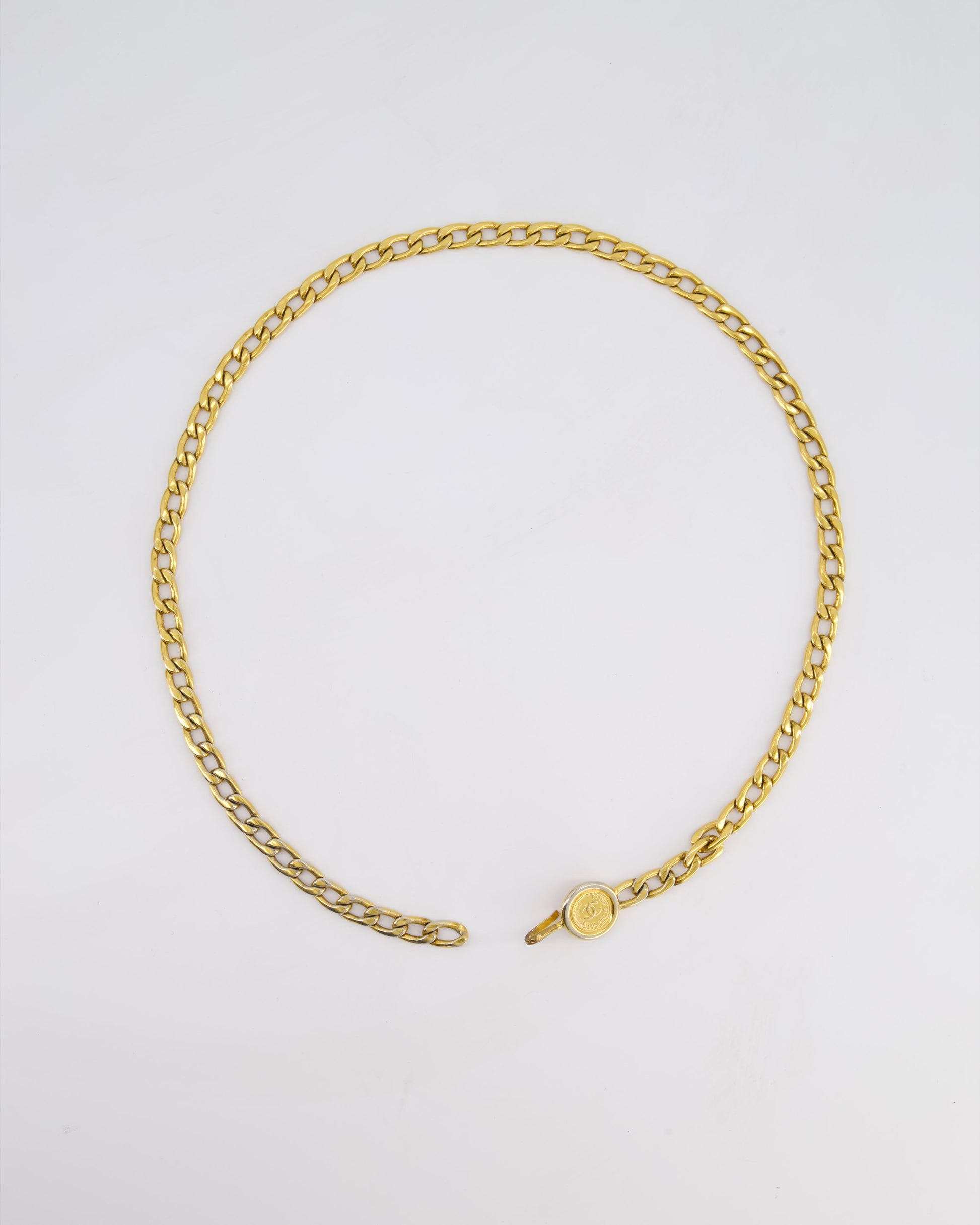 Chanel Gold Chain Medallion Belt Size 85Cm Bag