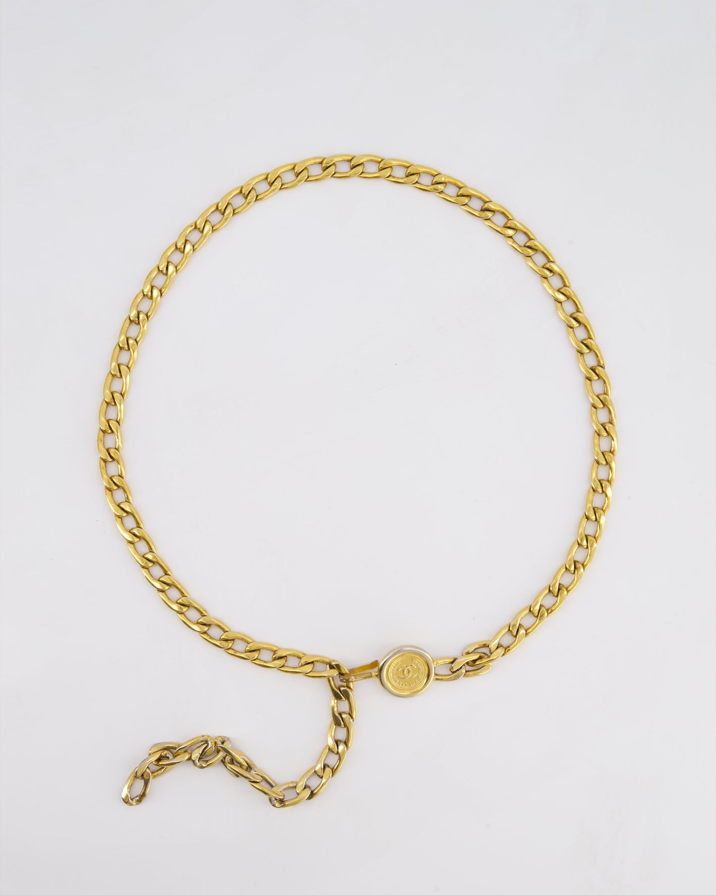 Chanel Gold Chain Medallion Belt Size 85Cm Bag
