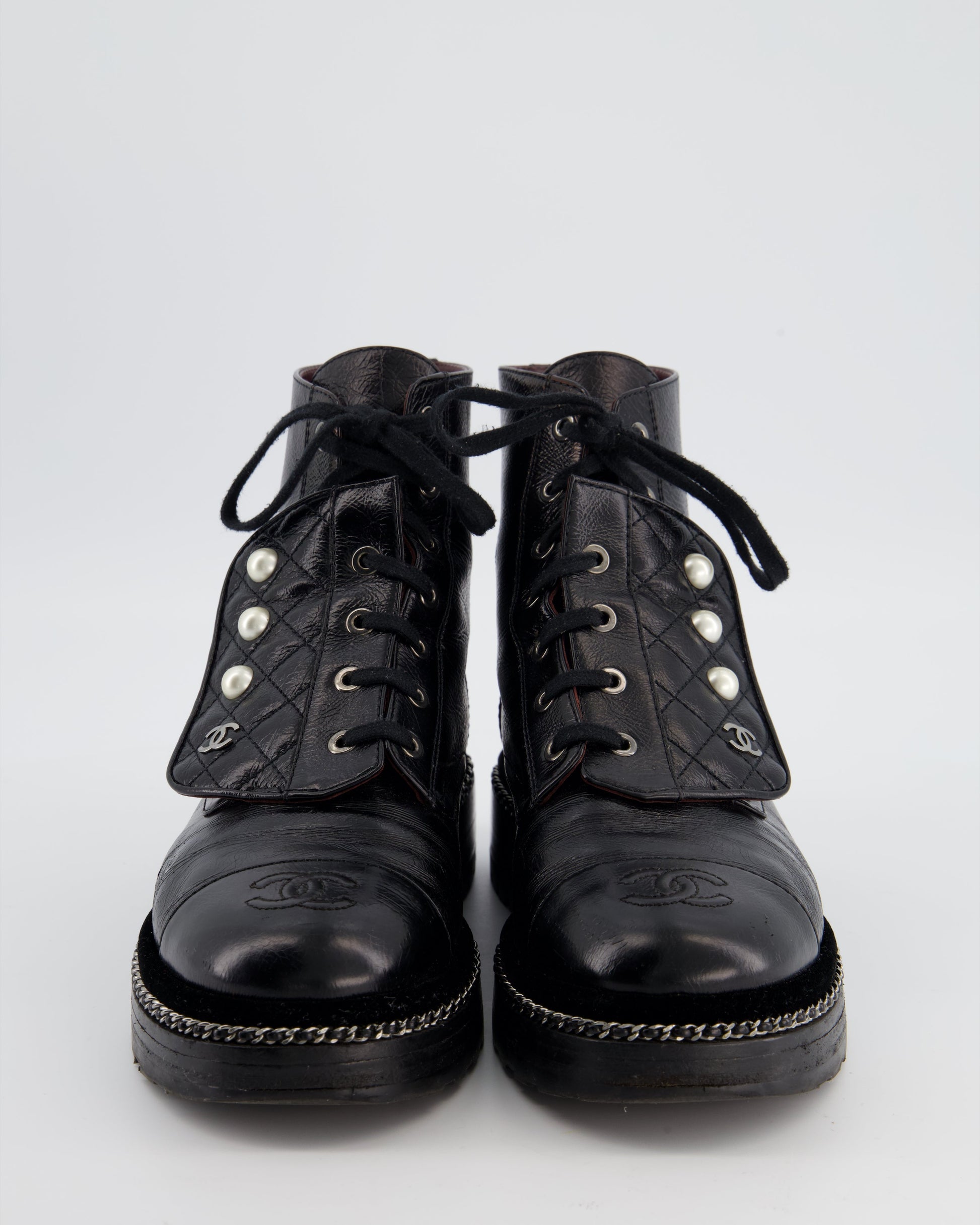 Chanel Black Aged Calfskin Boots with Velvet Trim,chain Detail Pearl Details and CC Logo Size Eu 40 for Women