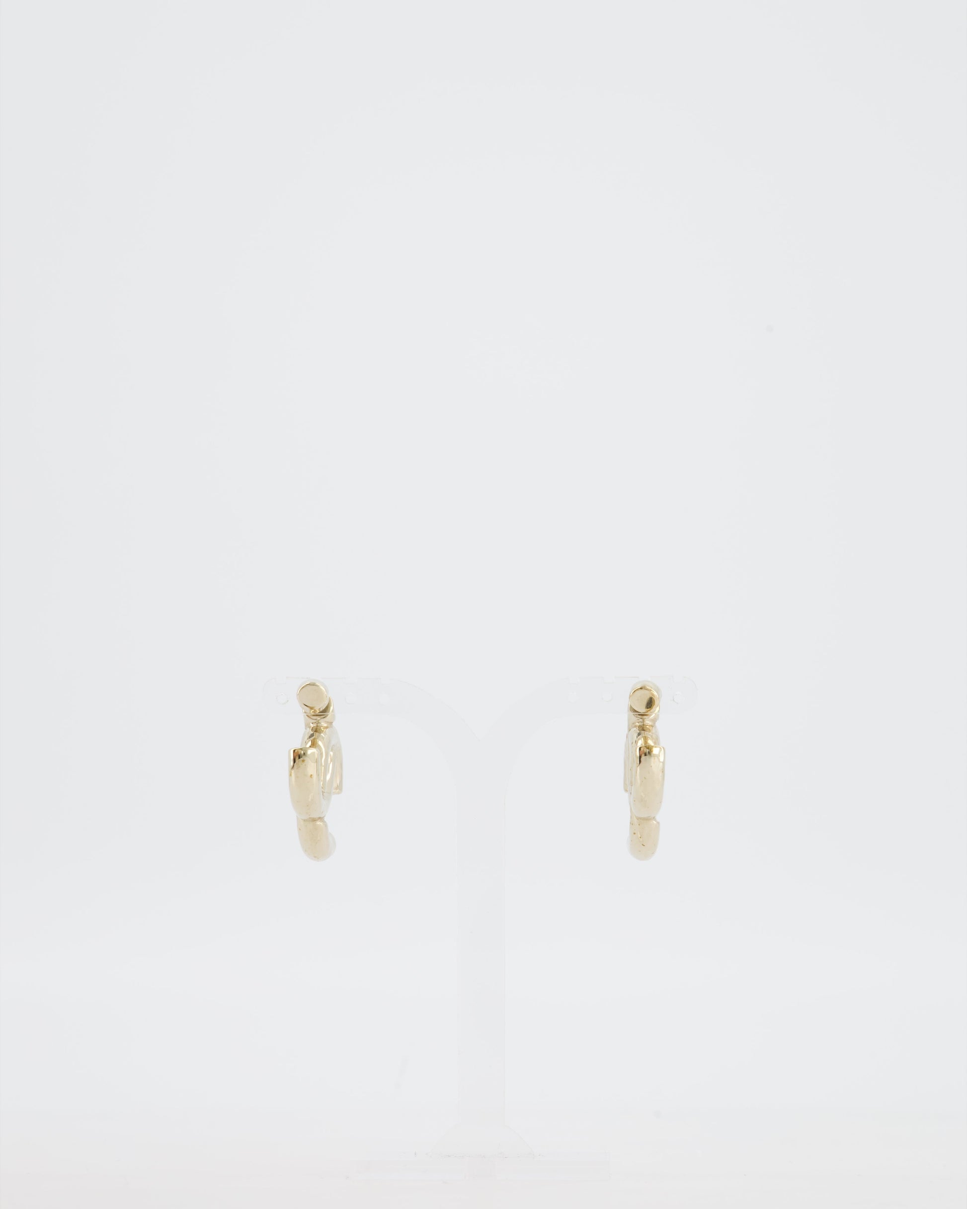 Chanel CC Logo Stud Earrings in Gold