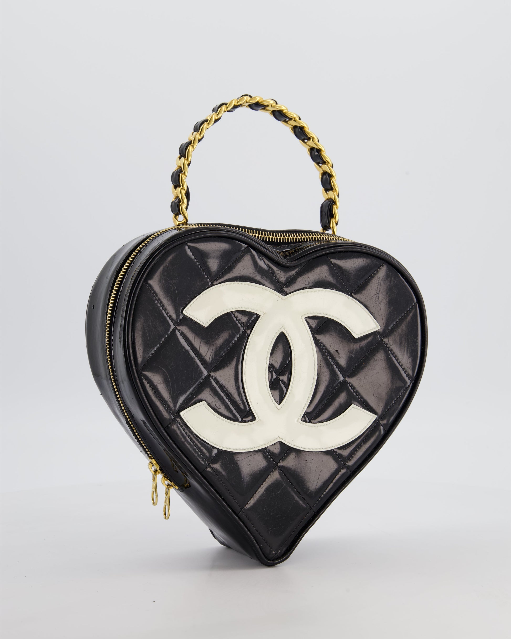 *RARE COLLECTORS ITEM* Chanel 1995   Black Heart Vanity Bag with White CC Logo and Gold Chain Handle Detail