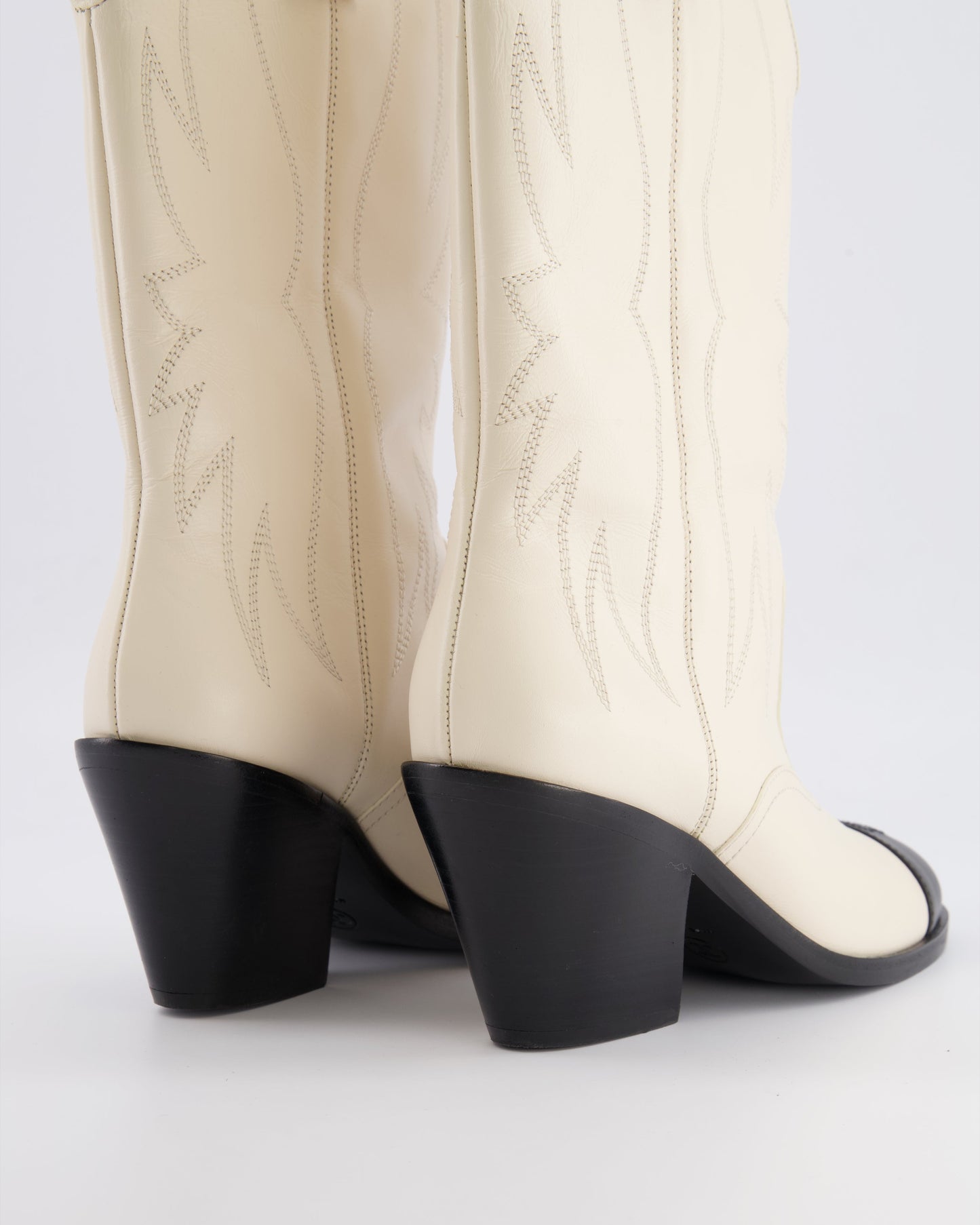 Chanel *Hot* Cream Leather Cowboy Heeled Boots With Black Toecap Cc Logo And Embroideries Size Eu 39C
