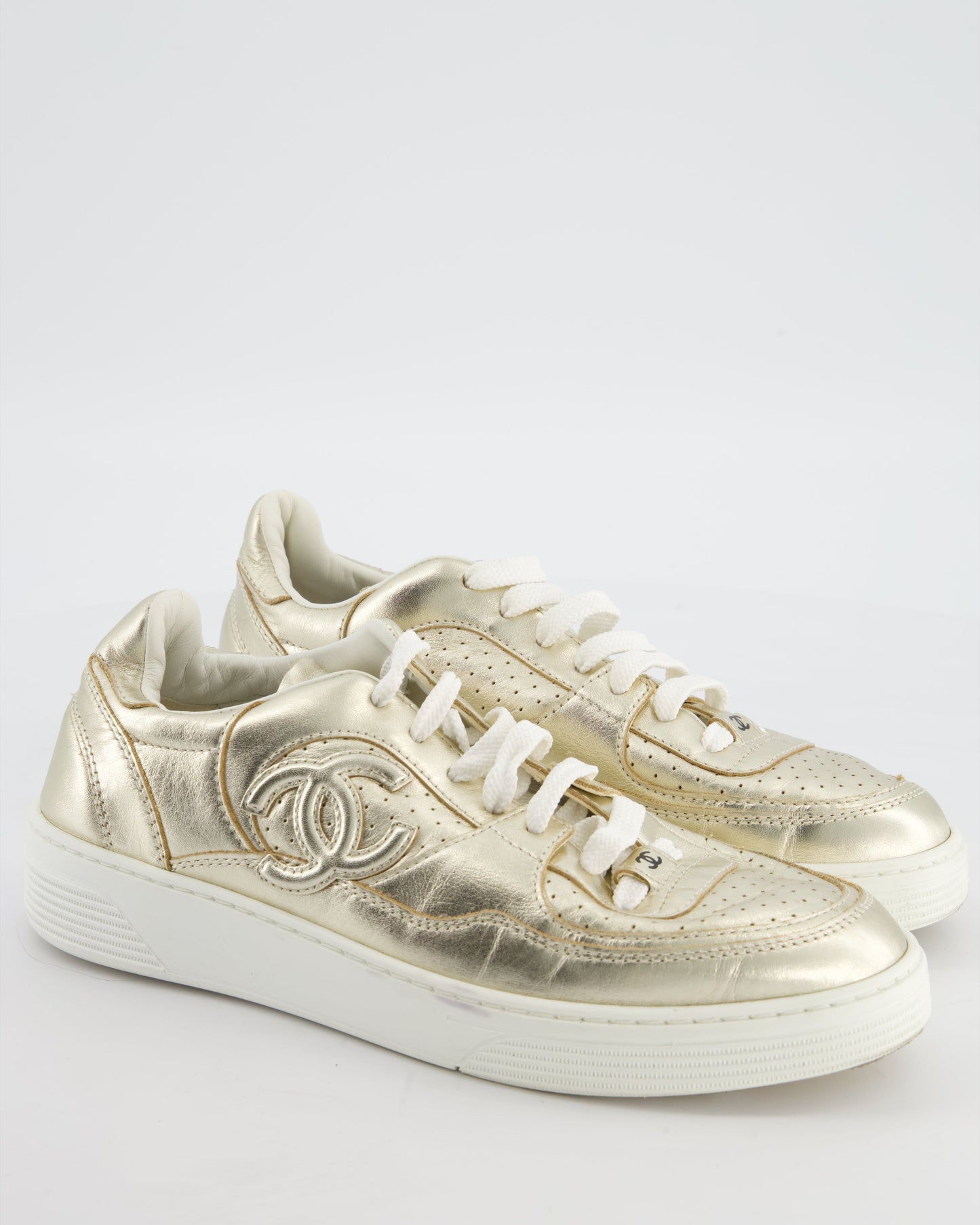 Chanel Gold Metallic CC Logo Trainers Size Eu 38 Women Shoes