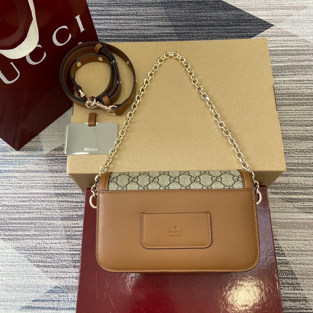 GUCCI