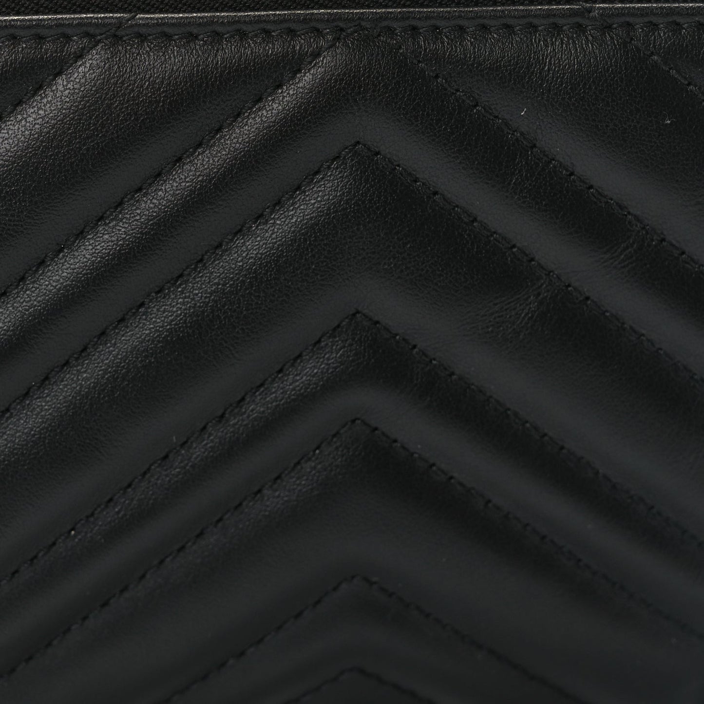 Gucci Calfskin Matelasse Chevron Small GG Marmont Shoulder Bag Black