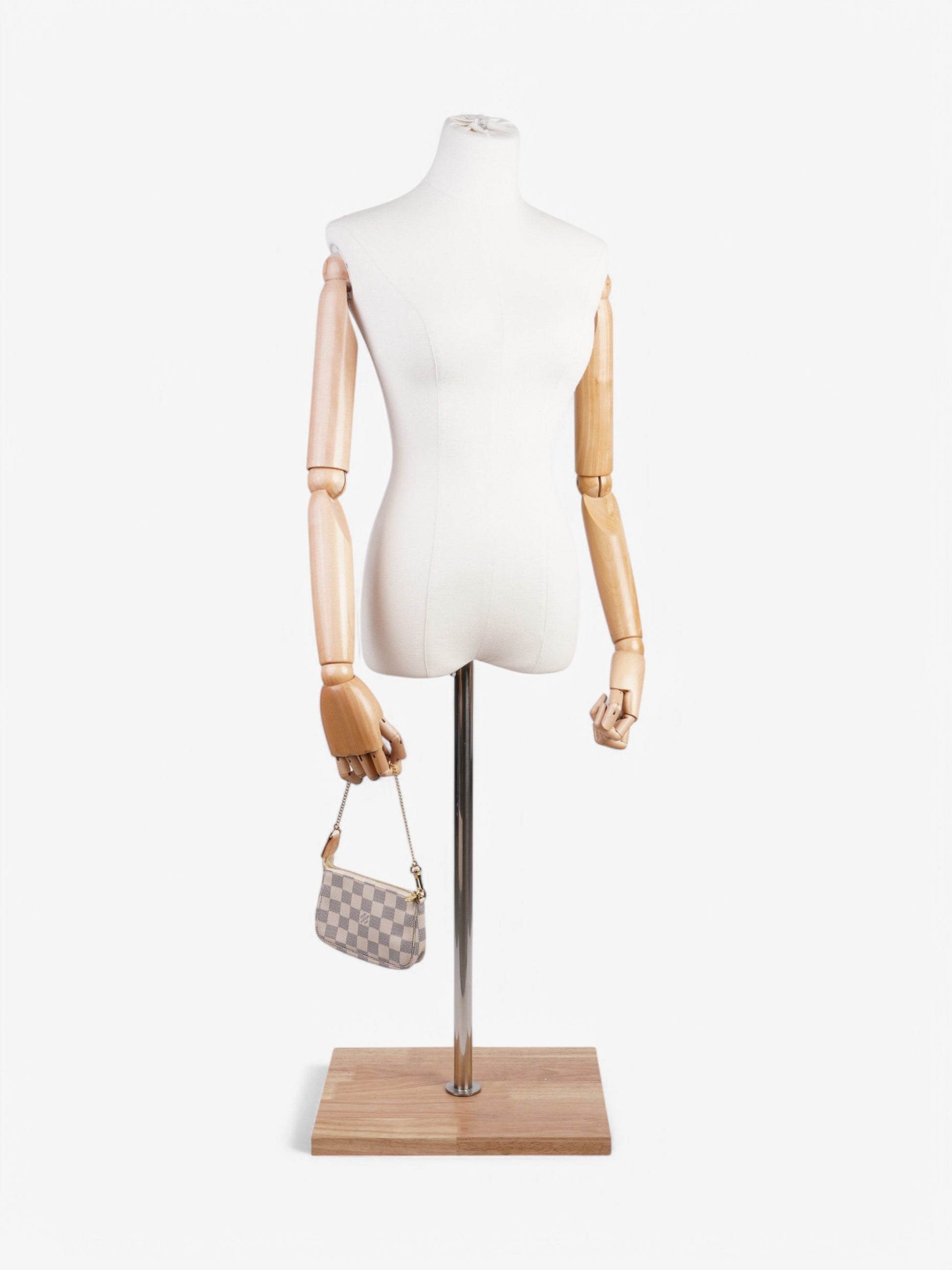 Louis Vuitton Pochette Accessoires Azur Coated Damier Canvas Coated Canvas Apparel 9