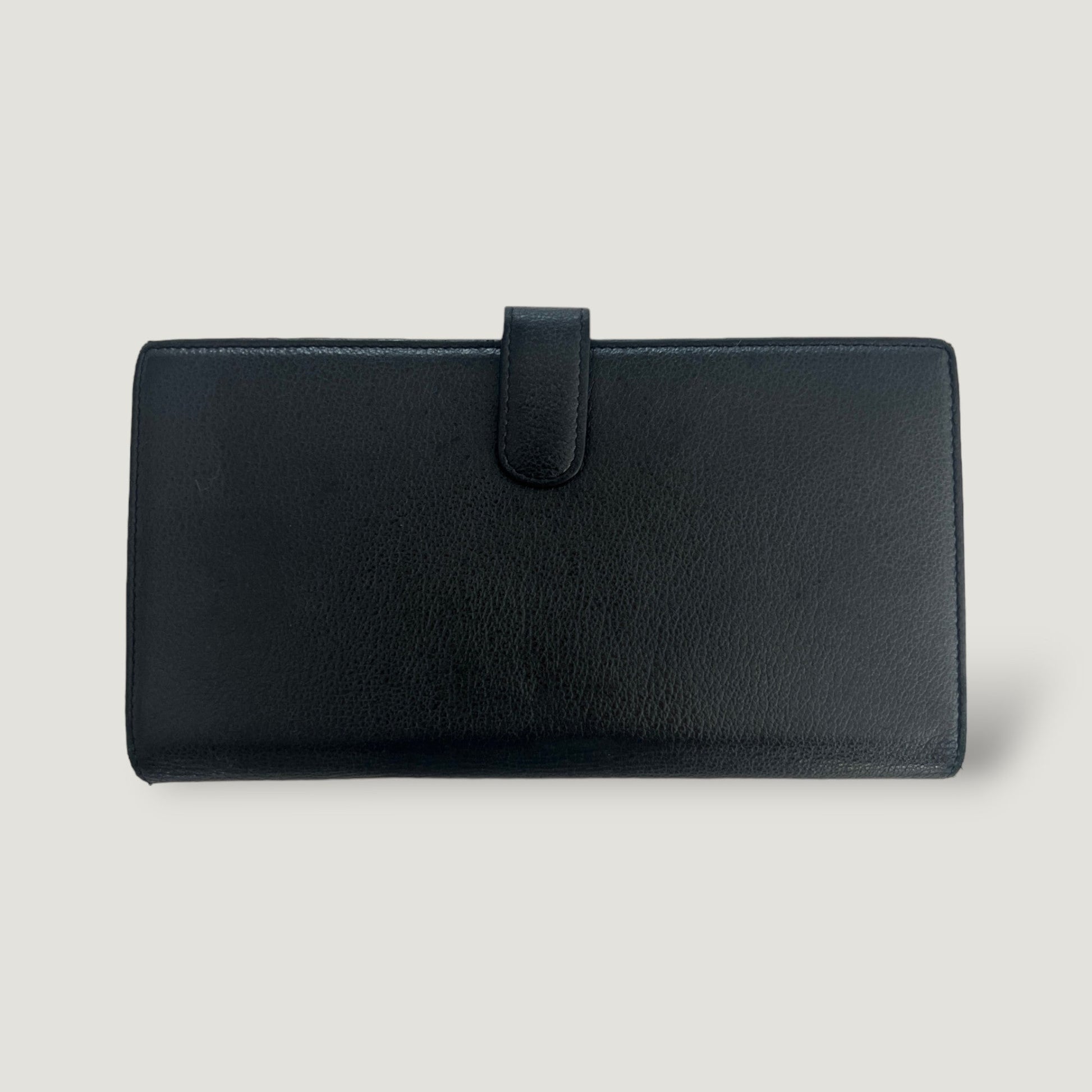 CHANEL WALLET CAMELLIA